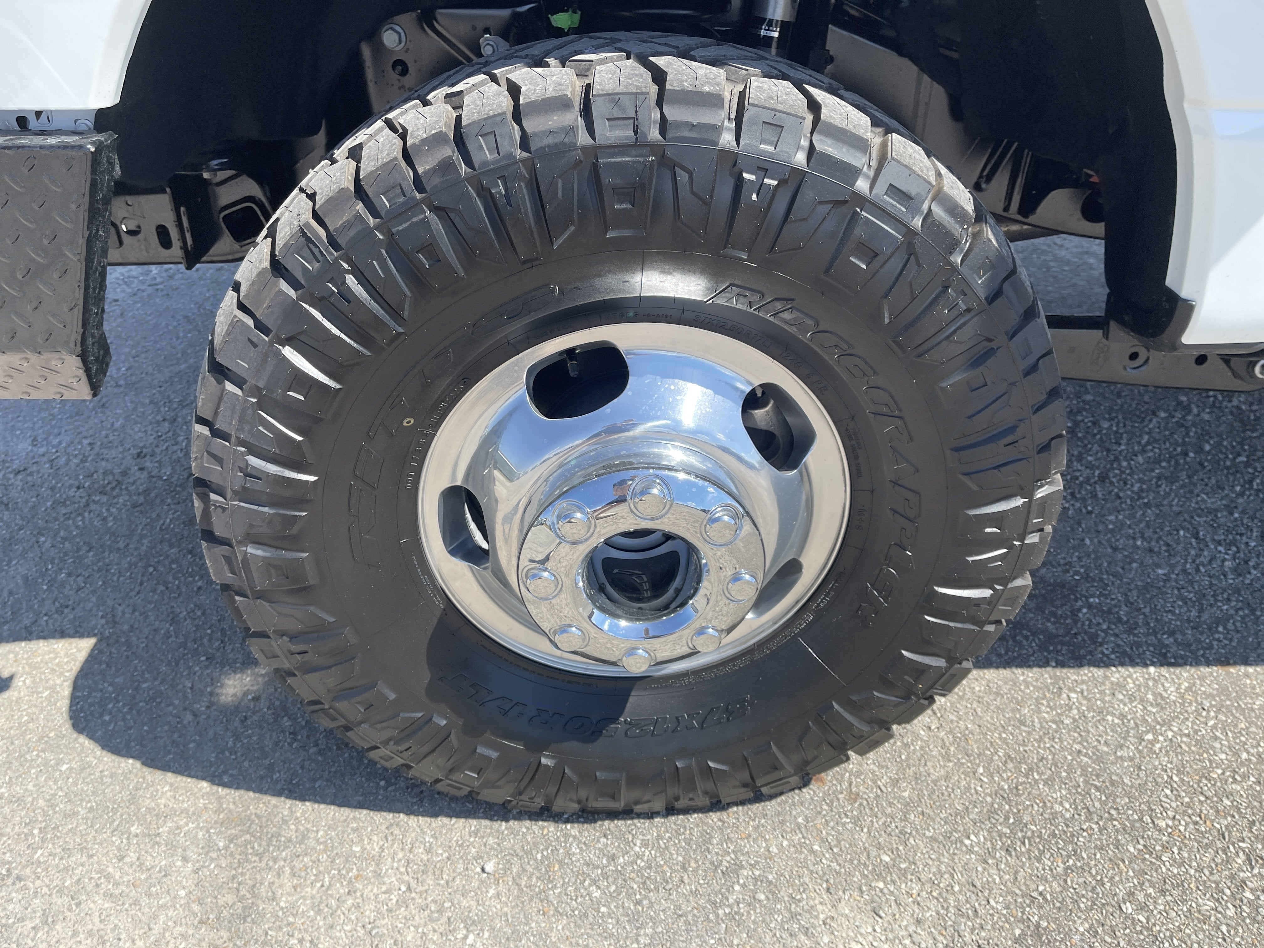 2026 Ford Super Duty F-350 DRW LARIAT