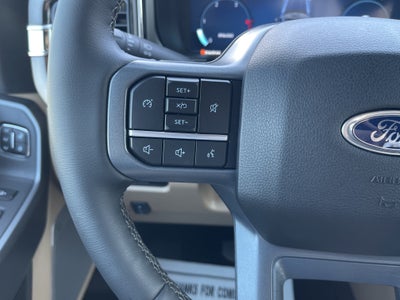 2026 Ford Super Duty F-350 DRW LARIAT