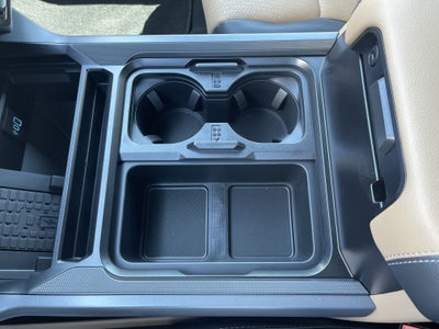 2026 Ford Super Duty F-350 DRW LARIAT