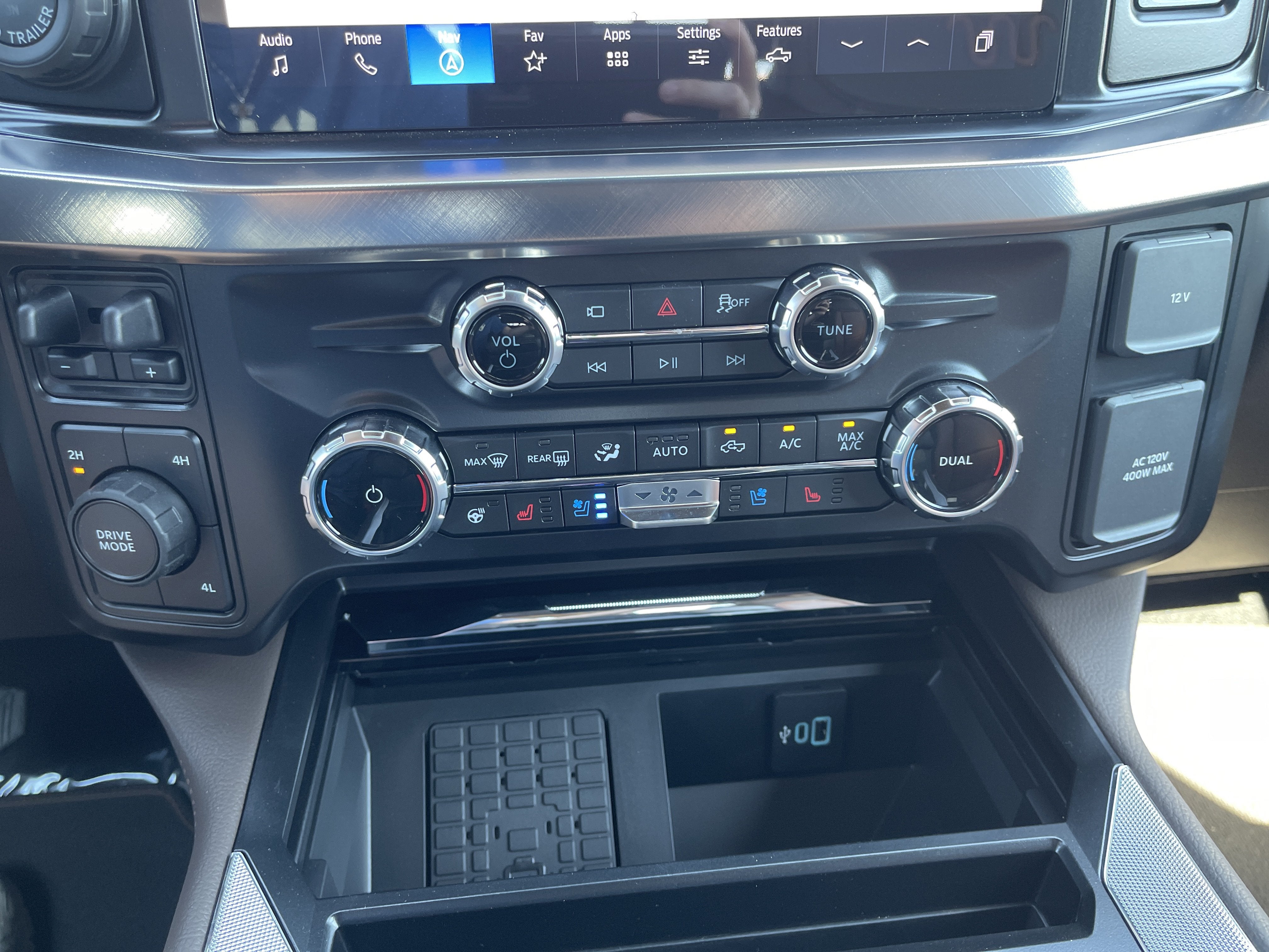 2026 Ford Super Duty F-350 DRW King Ranch