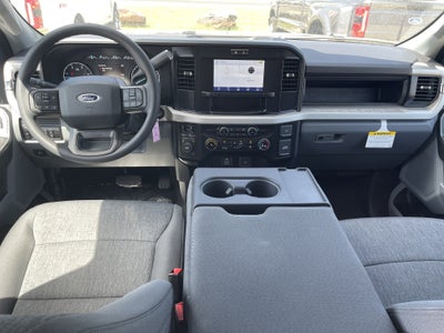 2026 Ford Super Duty F-350 DRW XL