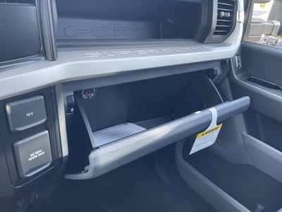 2026 Ford Super Duty F-350 DRW XL