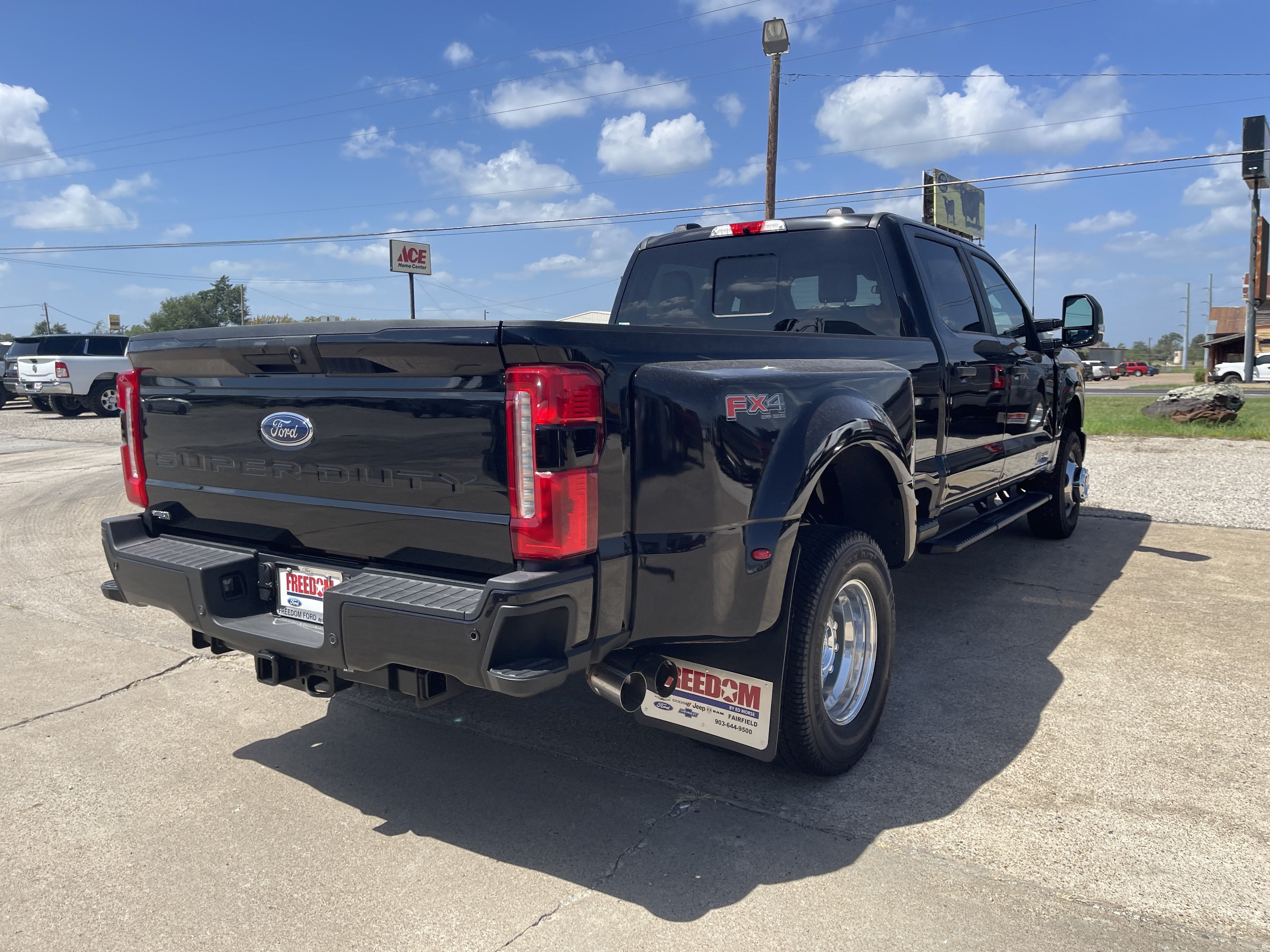2026 Ford Super Duty F-350 DRW XL