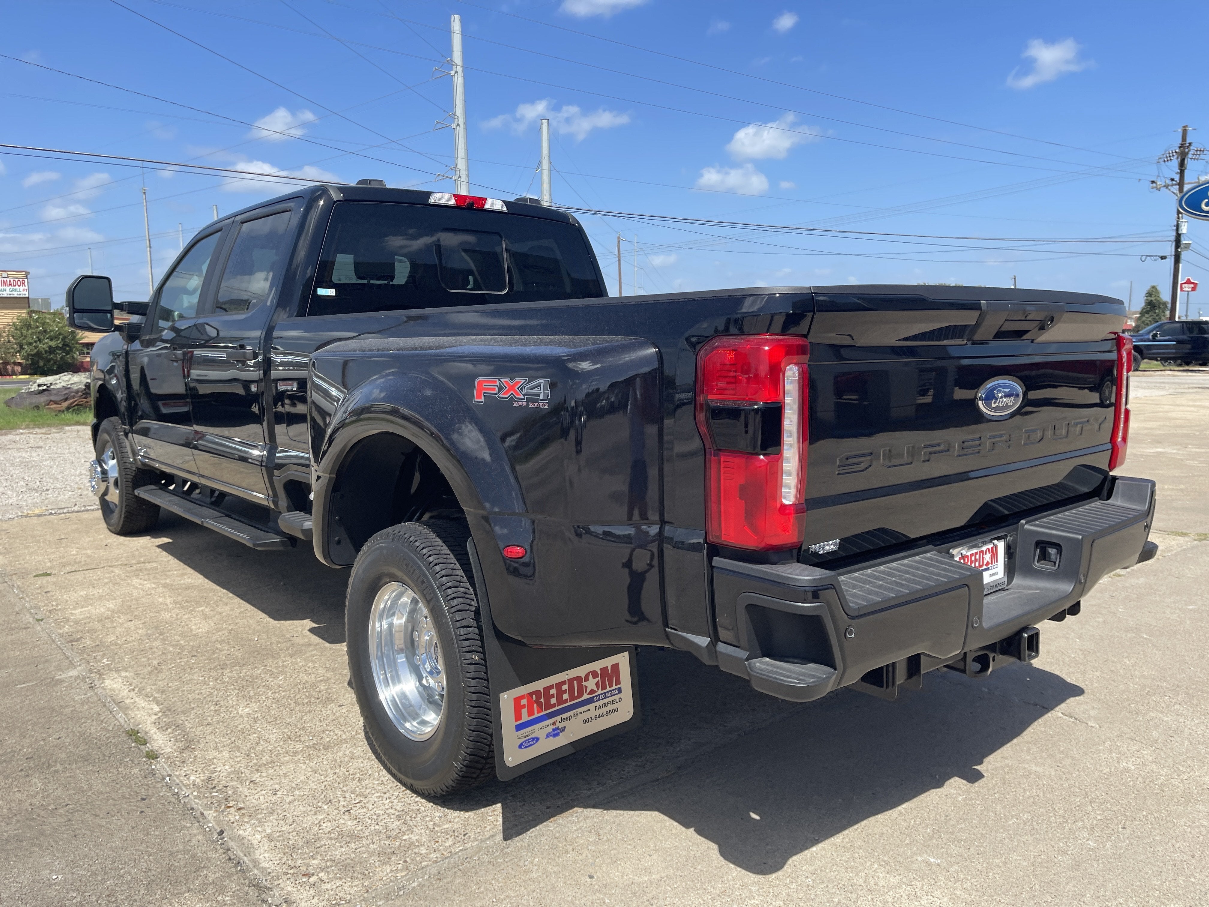 2026 Ford Super Duty F-350 DRW XL
