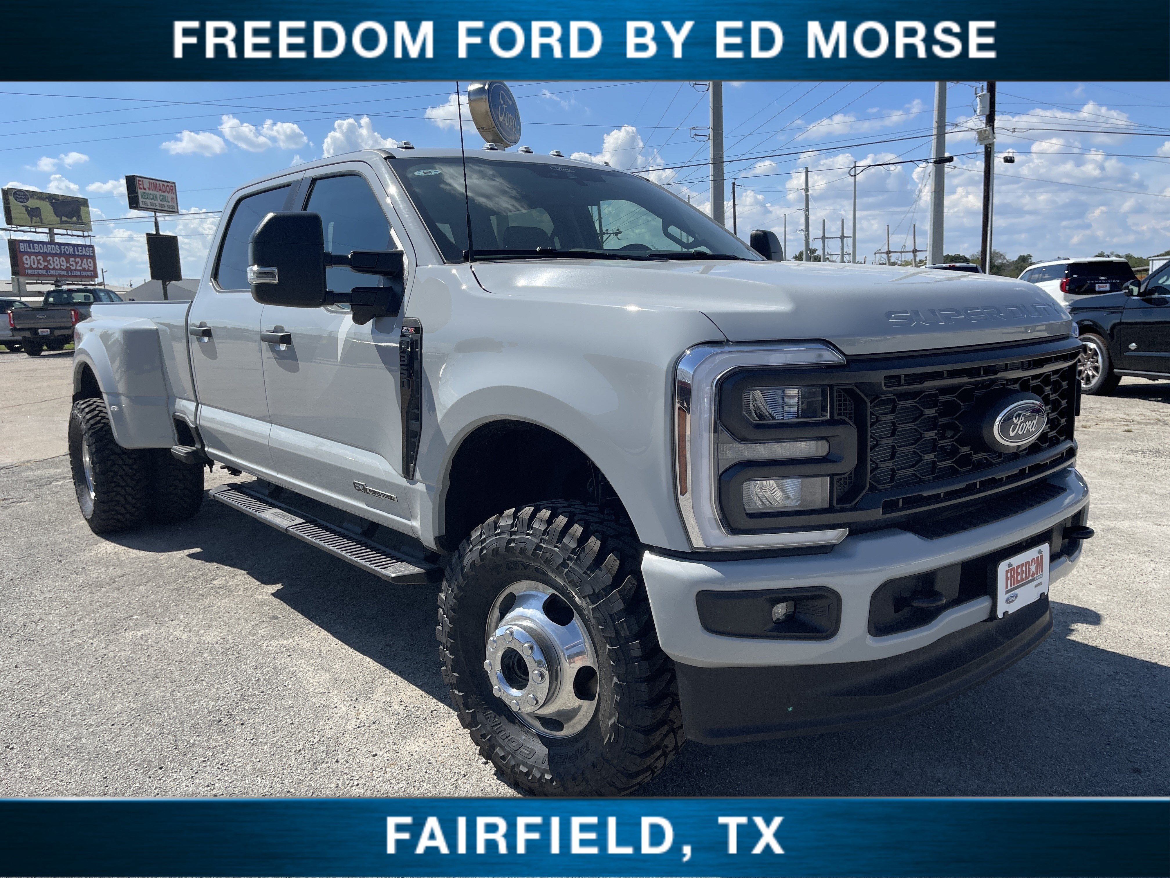 2026 Ford Super Duty F-350 DRW XLT