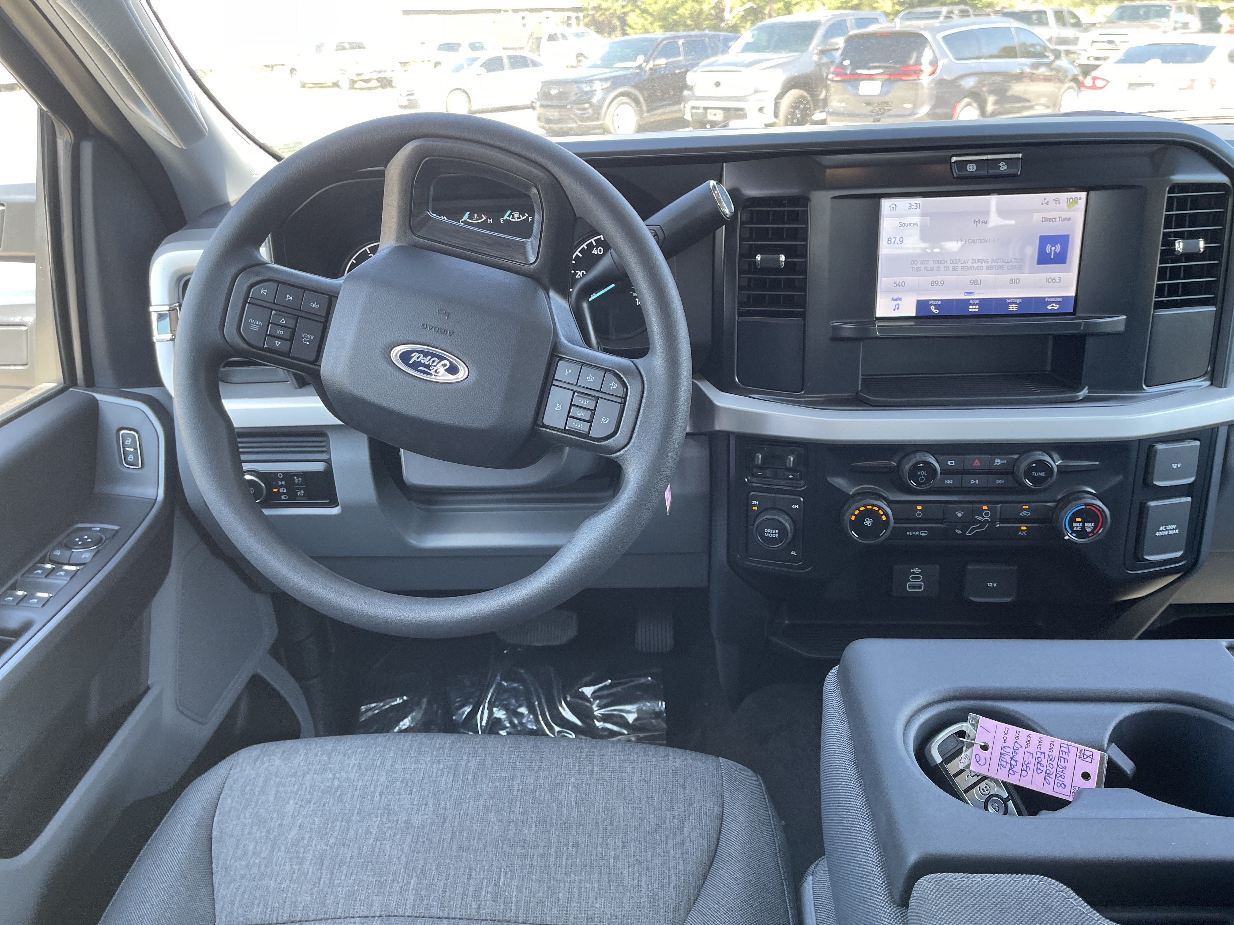 2026 Ford Super Duty F-350 DRW XLT