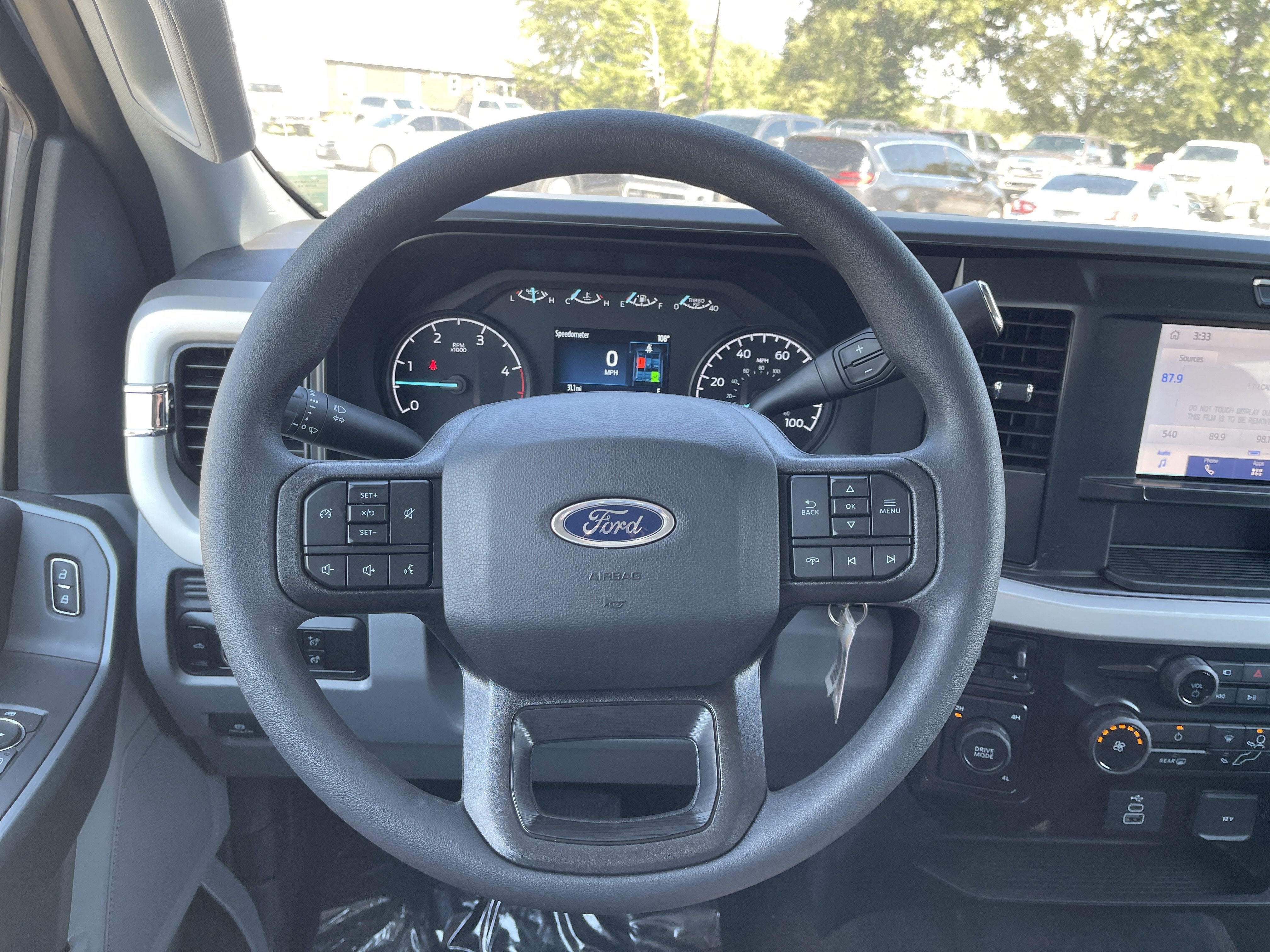 2026 Ford Super Duty F-350 DRW XLT