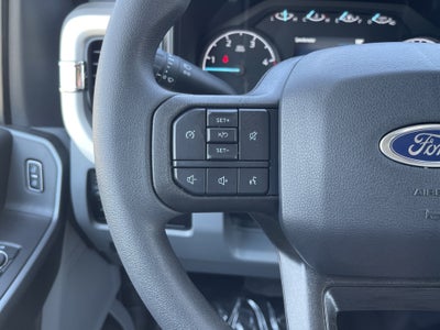 2026 Ford Super Duty F-350 DRW XLT