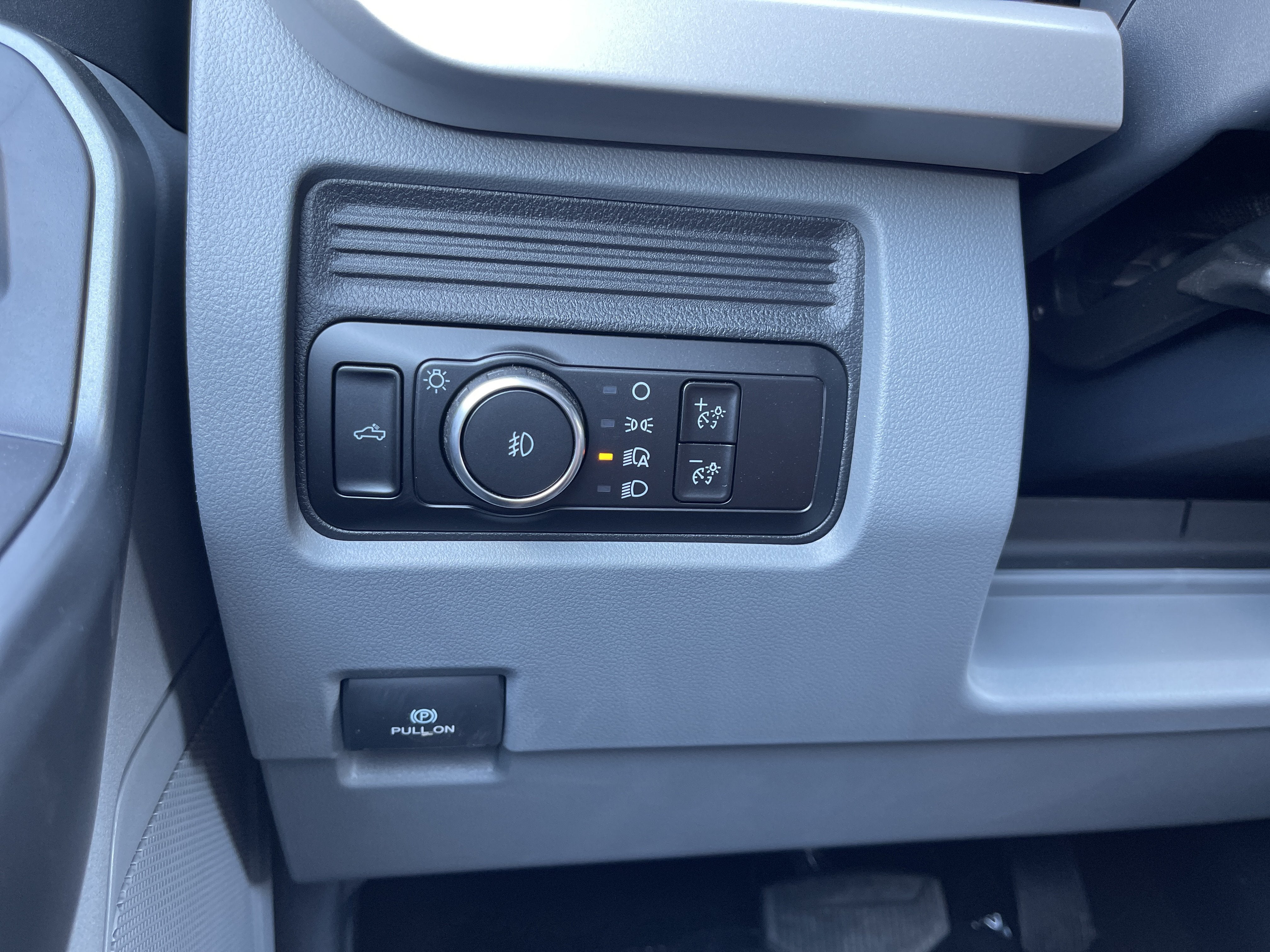 2026 Ford Super Duty F-350 DRW XLT