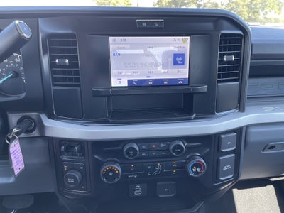 2026 Ford Super Duty F-350 DRW XLT