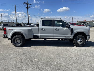 2026 Ford Super Duty F-350 DRW XLT