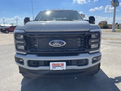 2026 Ford Super Duty F-350 DRW XLT