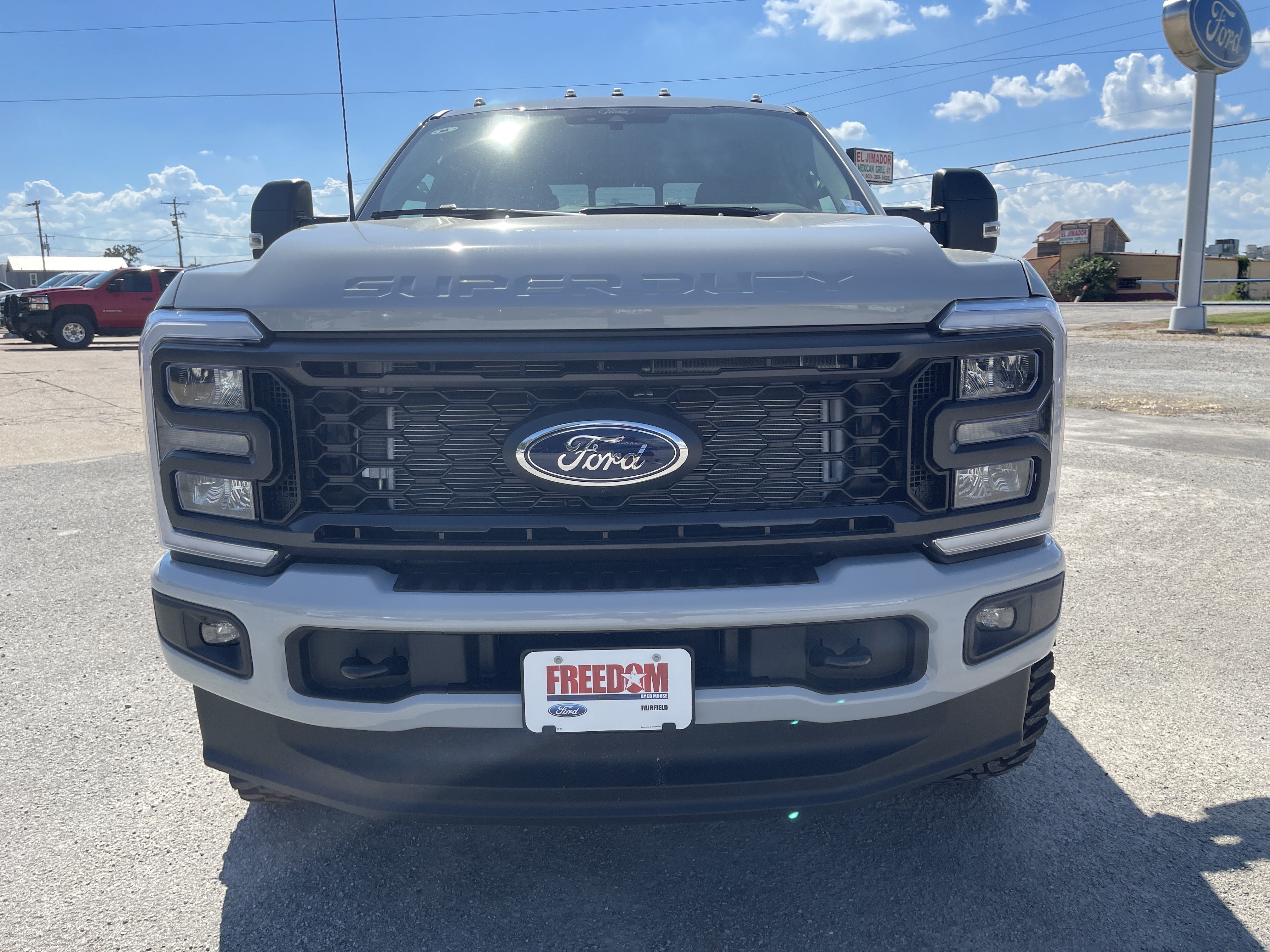 2026 Ford Super Duty F-350 DRW XLT