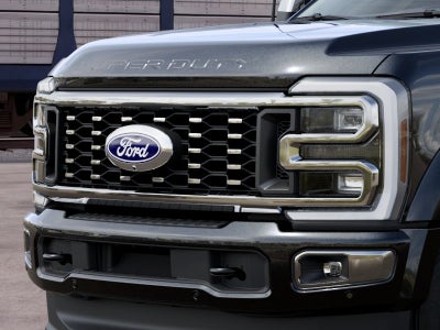 2027 Ford Super Duty F-450 DRW F-450® Platinum®