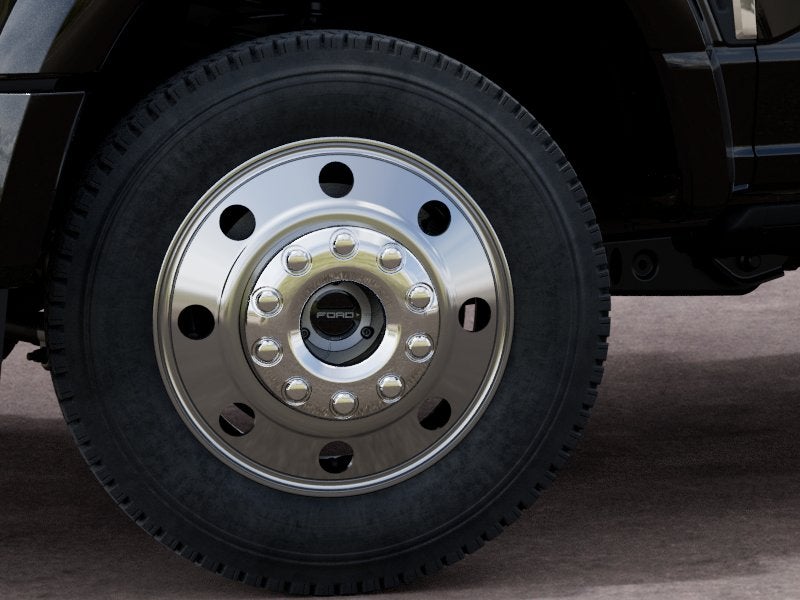 2027 Ford Super Duty F-450 DRW F-450® Platinum®