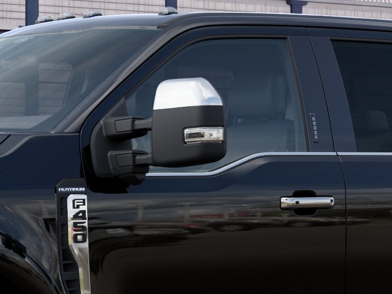 2027 Ford Super Duty F-450 DRW F-450® Platinum®