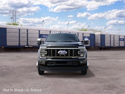 2027 Ford Super Duty F-450 DRW F-450® Platinum®