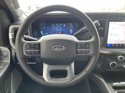 2026 Ford Super Duty F-450 DRW LARIAT