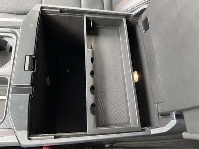 2026 Ford Super Duty F-450 DRW LARIAT