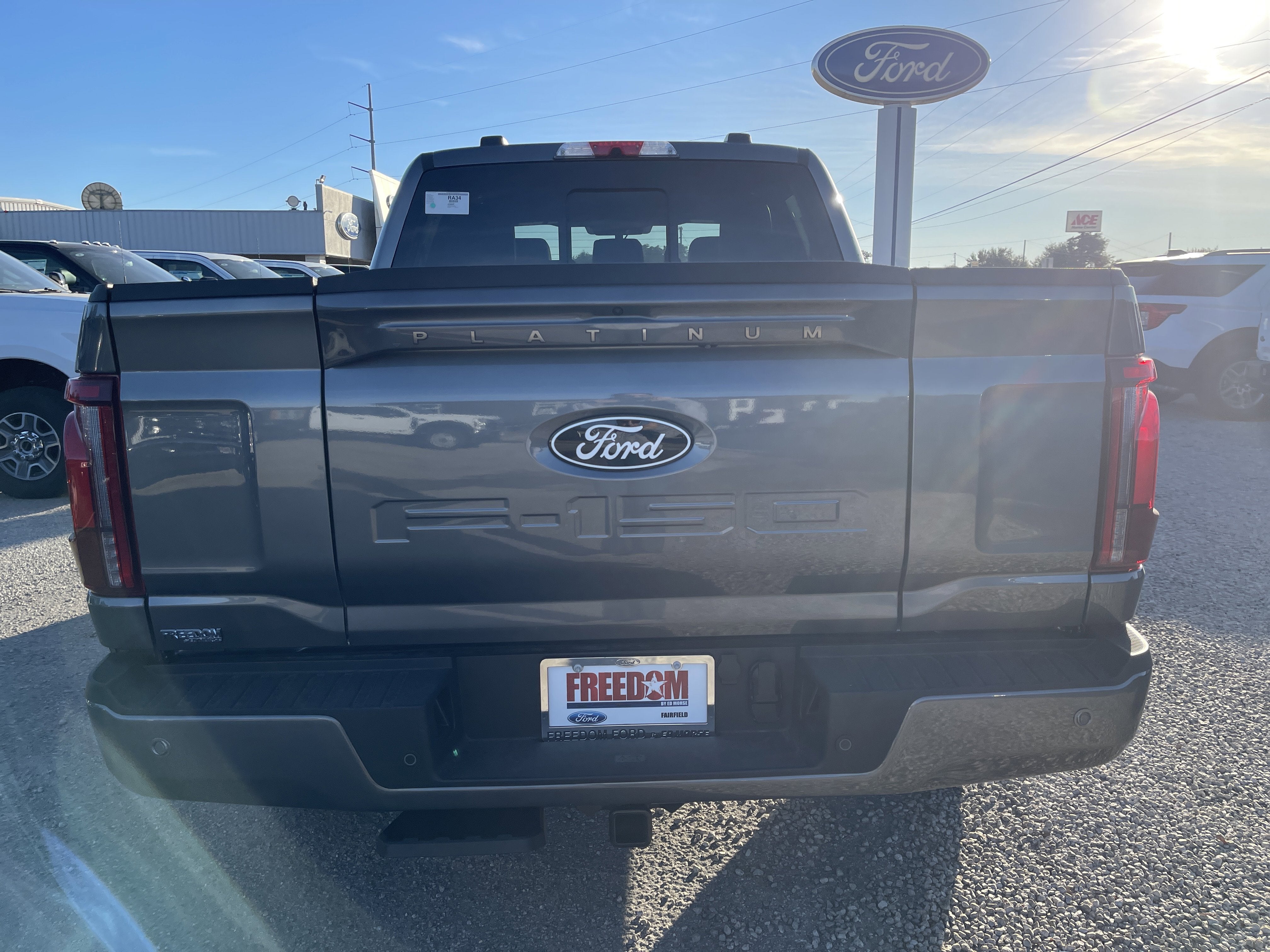 2025 Ford F-150 Platinum