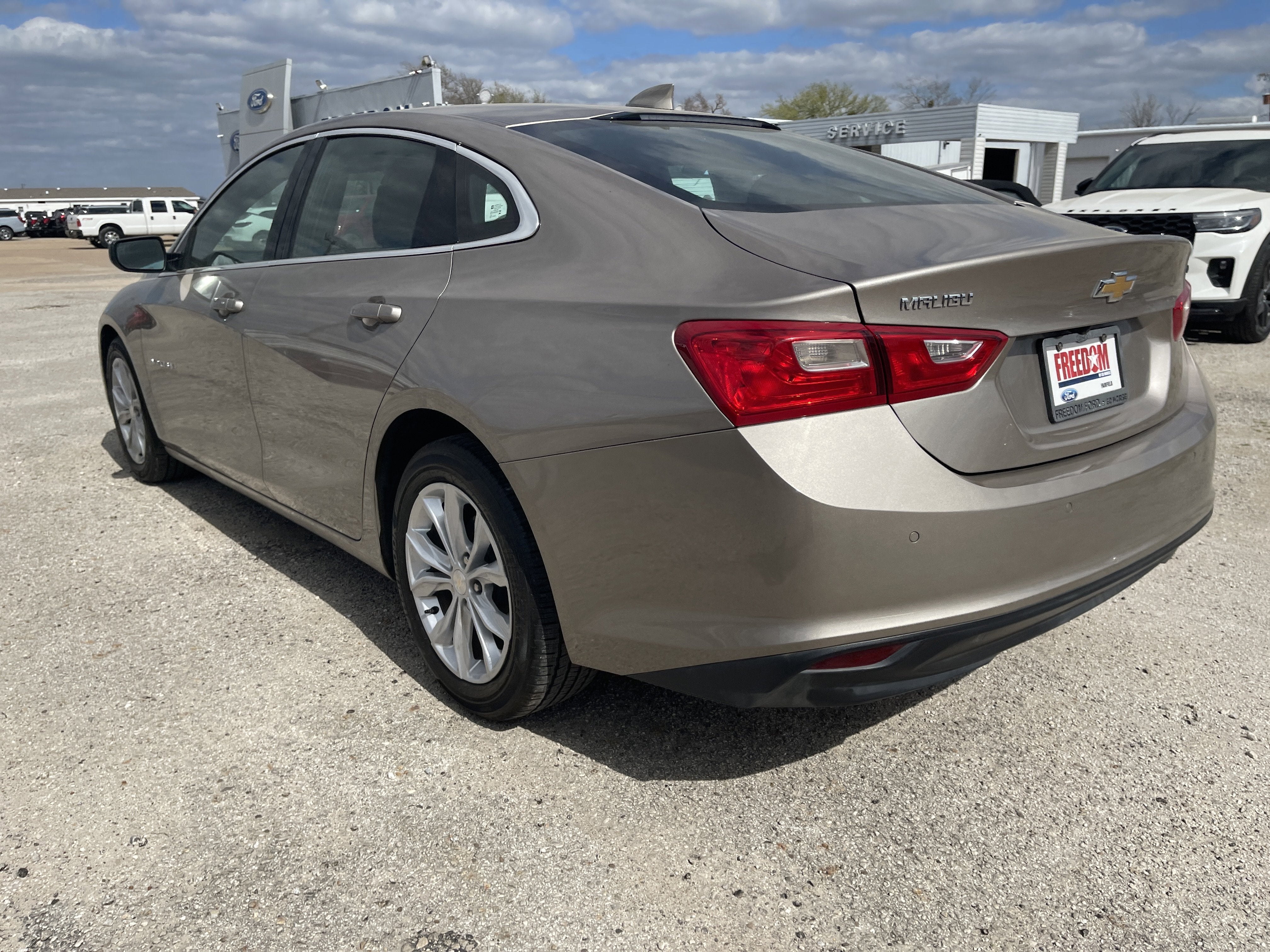 2025 Chevrolet Malibu LT