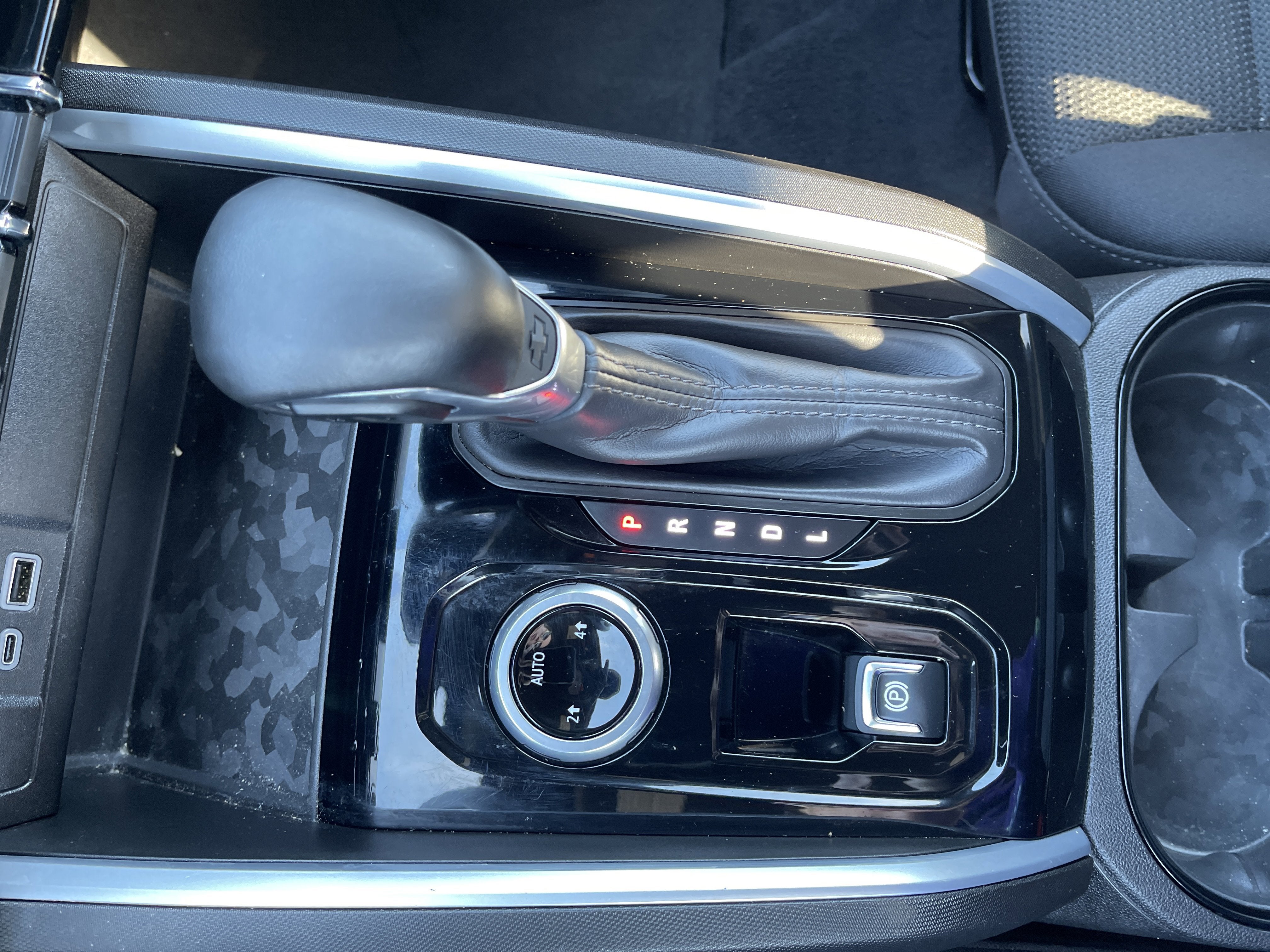 2024 Chevrolet Colorado 4WD LT