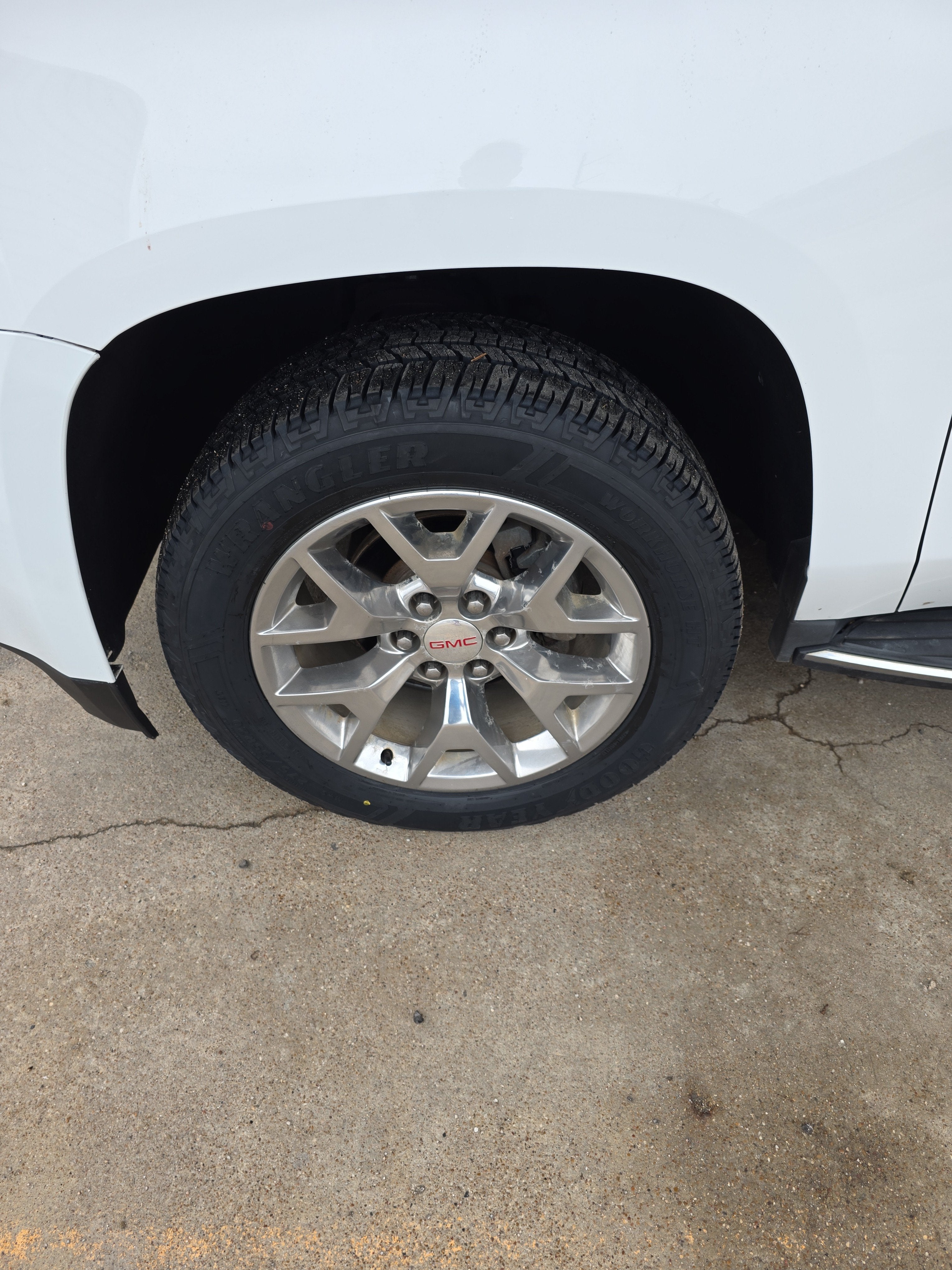 2017 GMC Yukon SLE
