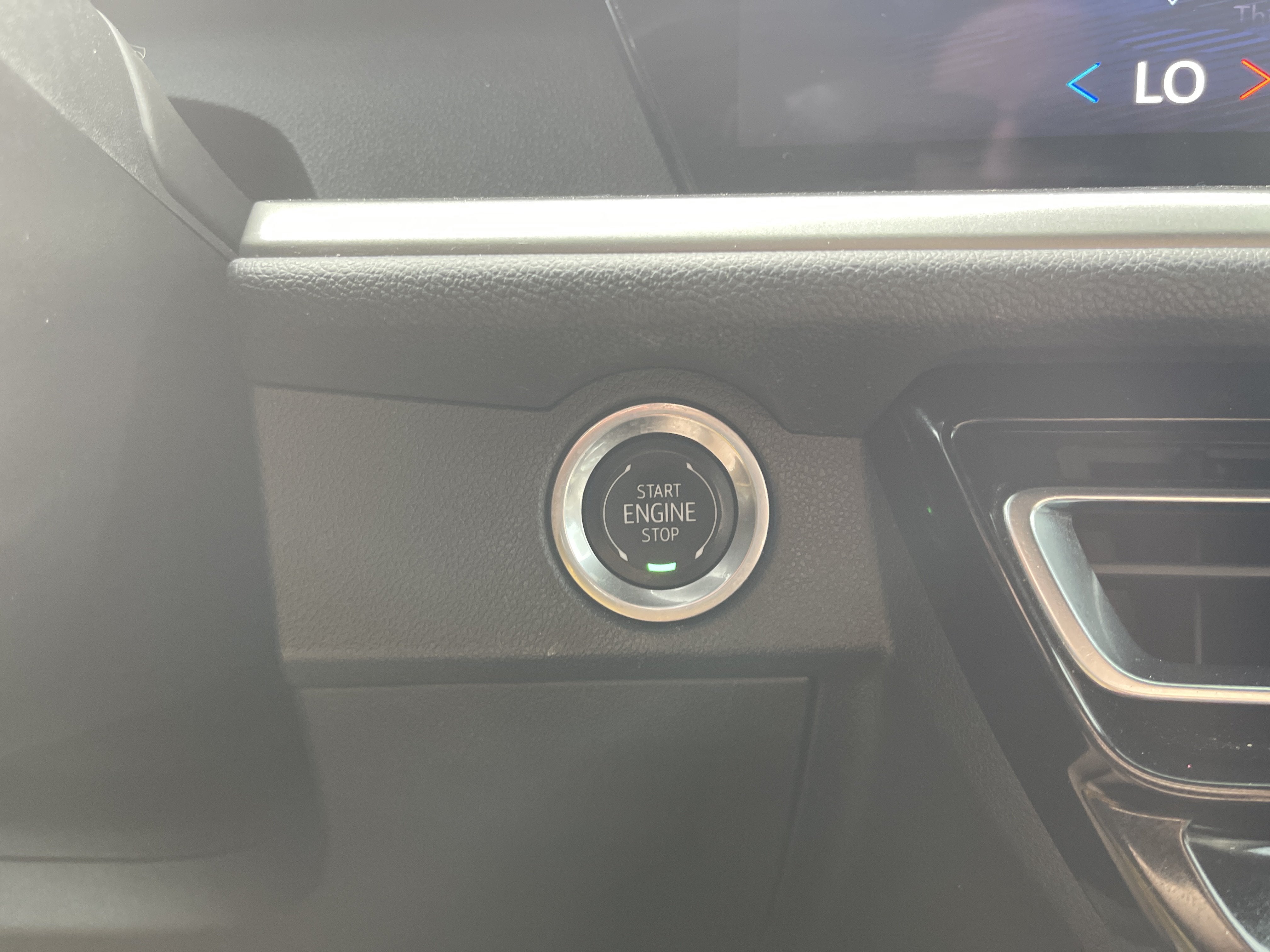 2024 Chevrolet Traverse FWD LT