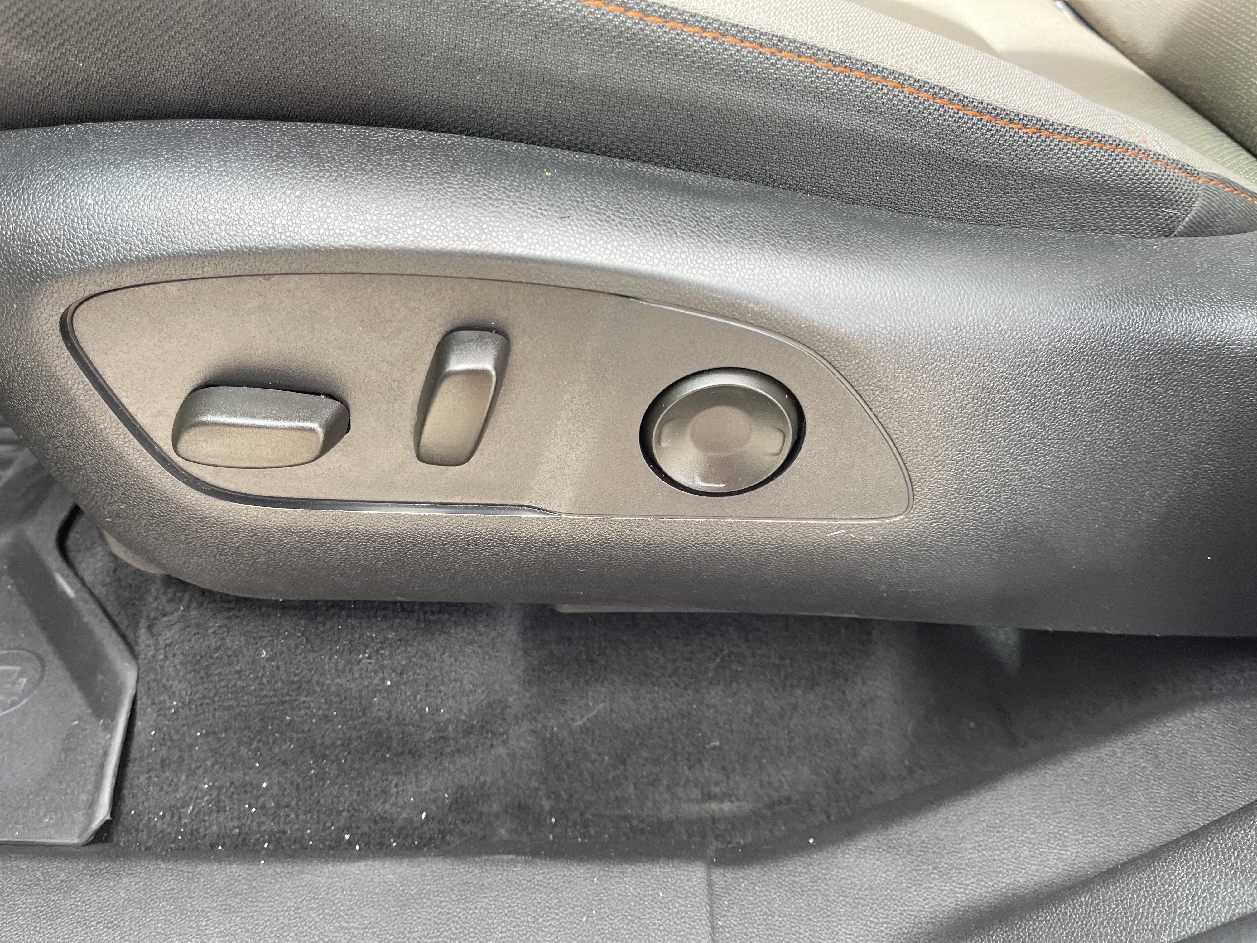 2024 Chevrolet Traverse FWD LT