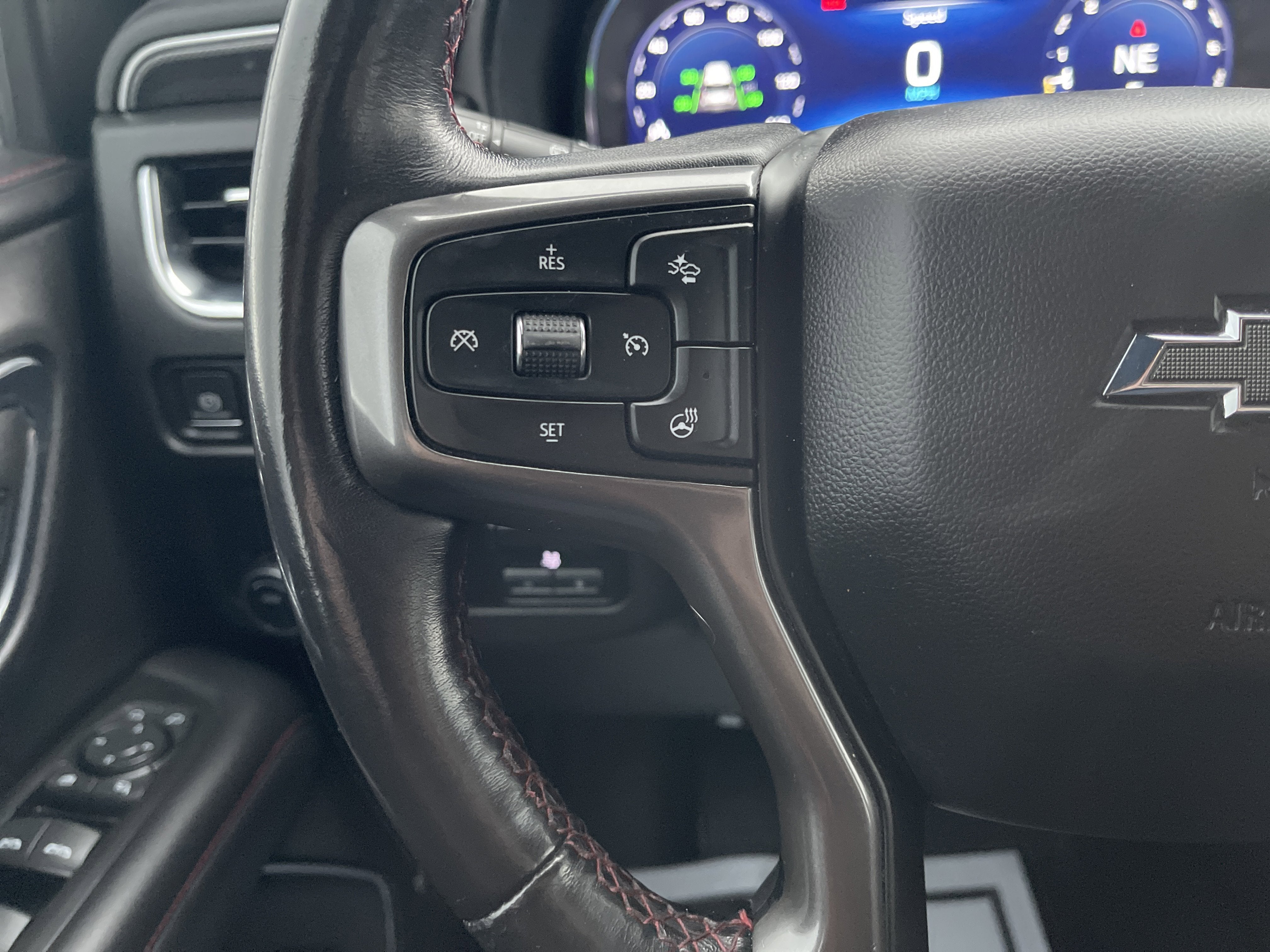 2022 Chevrolet Suburban RST