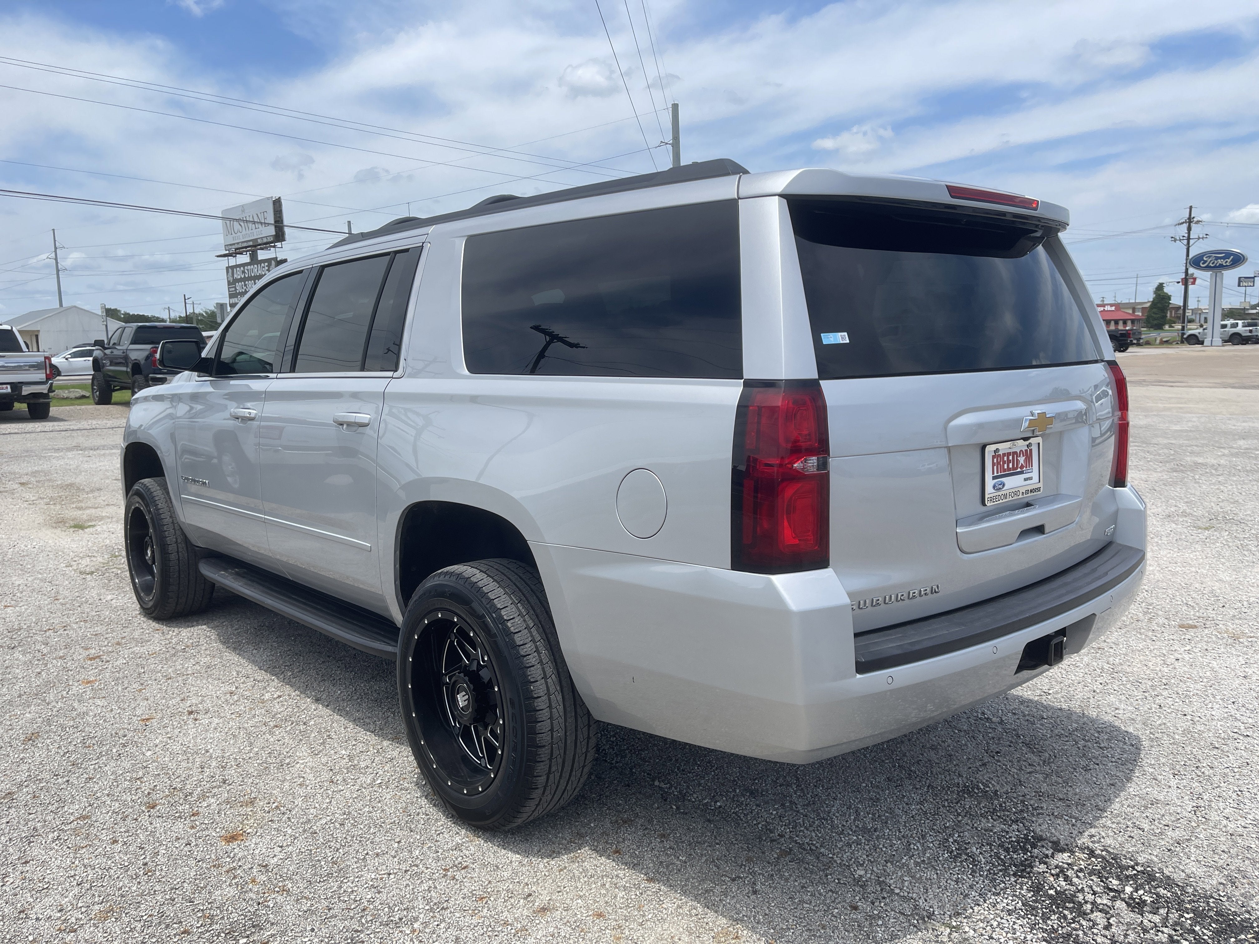 2019 Chevrolet Suburban LS
