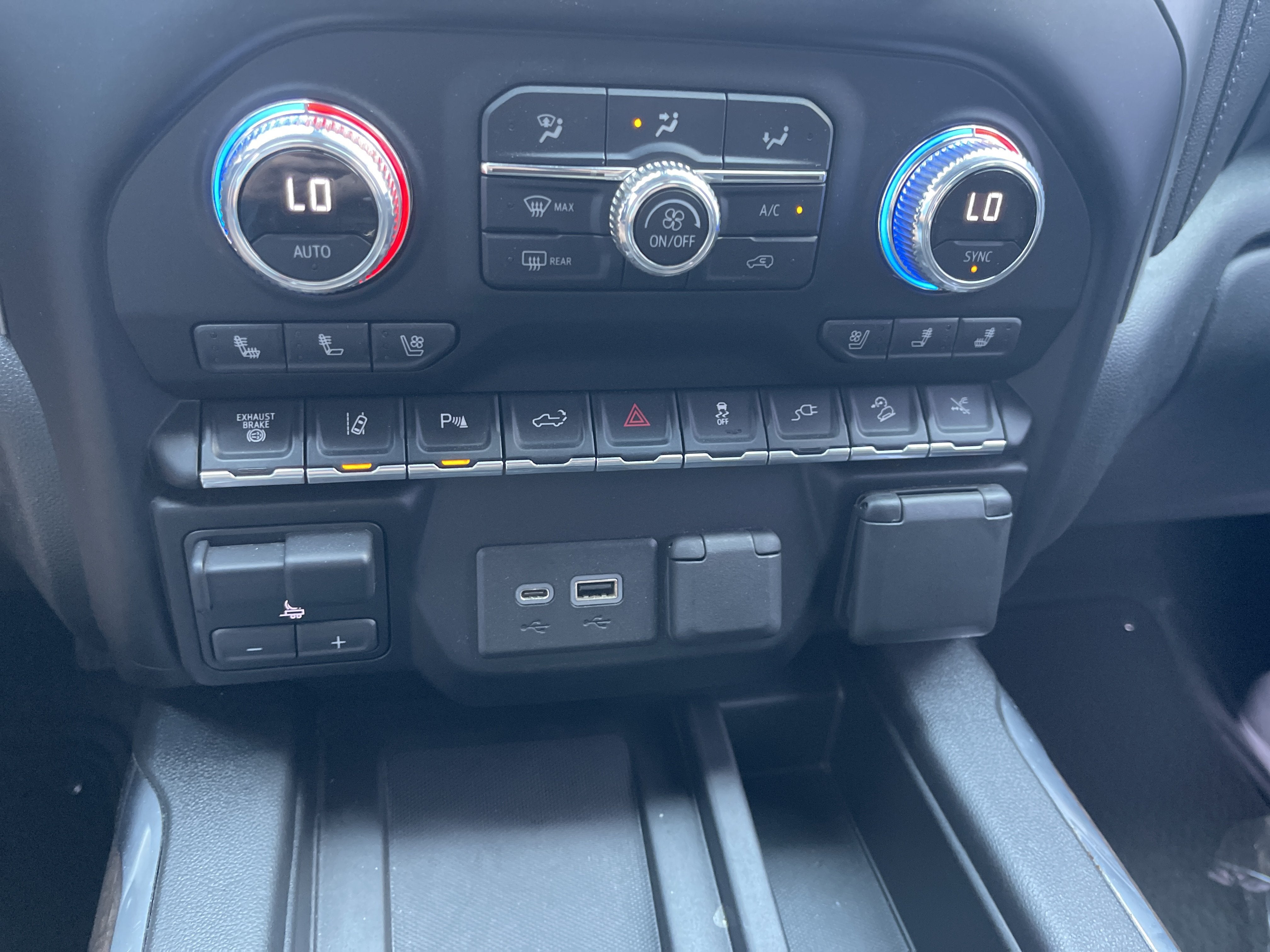 2021 GMC Sierra 2500HD Denali