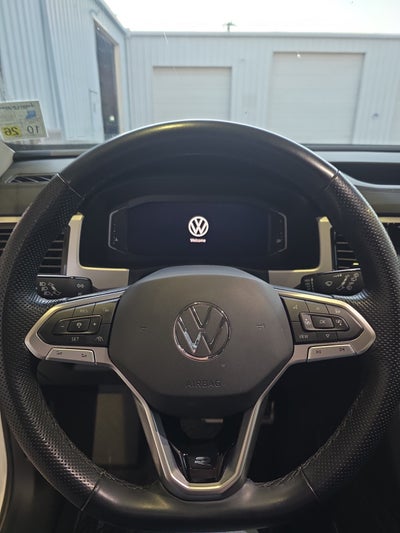 2023 Volkswagen Atlas 3.6L V6 SEL R-Line Black