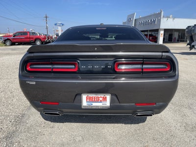 2021 Dodge Challenger SXT