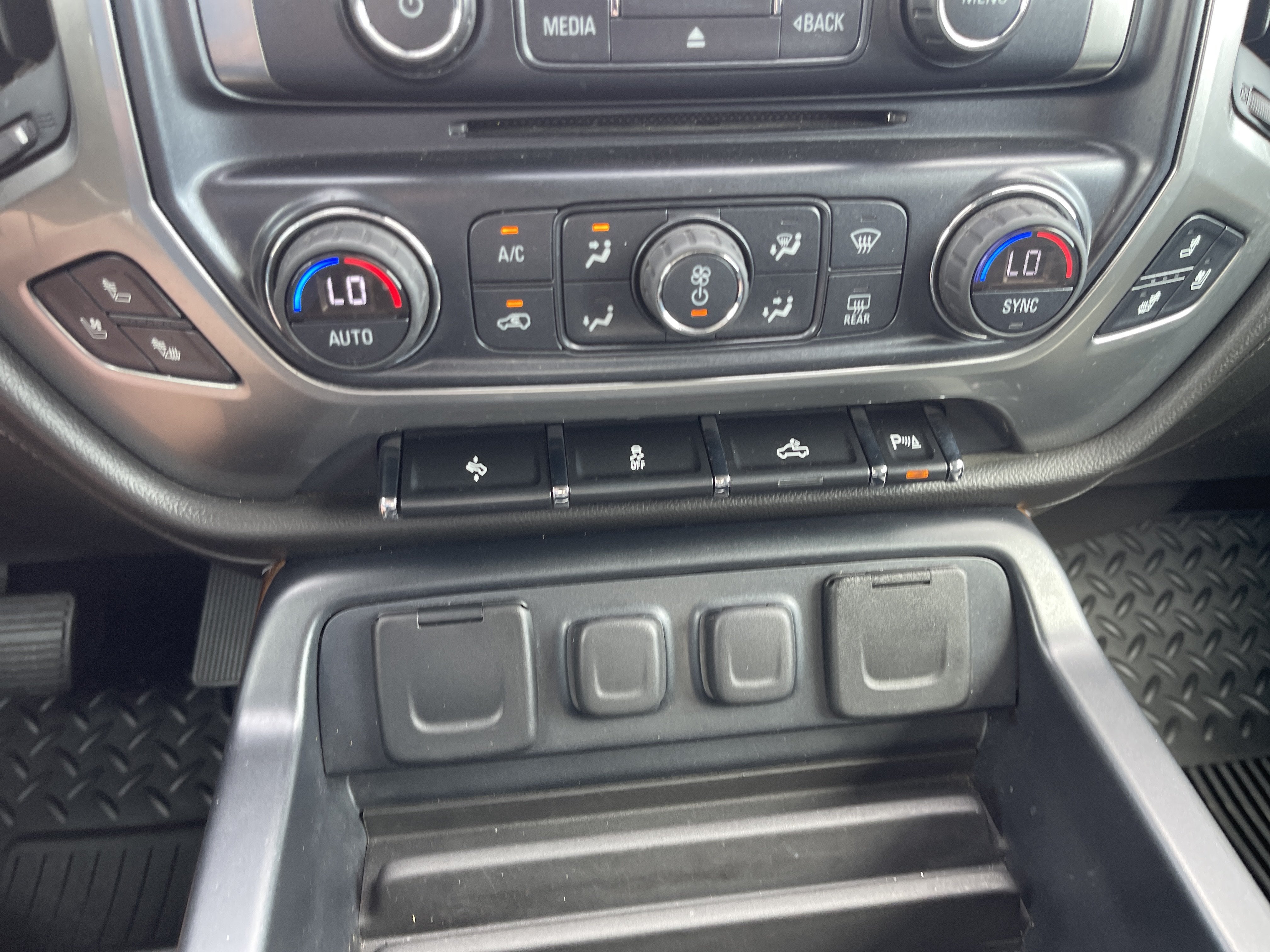 2017 Chevrolet Silverado 1500 LTZ