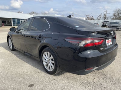 2022 Toyota Camry LE
