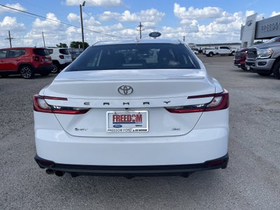 2025 Toyota Camry SE