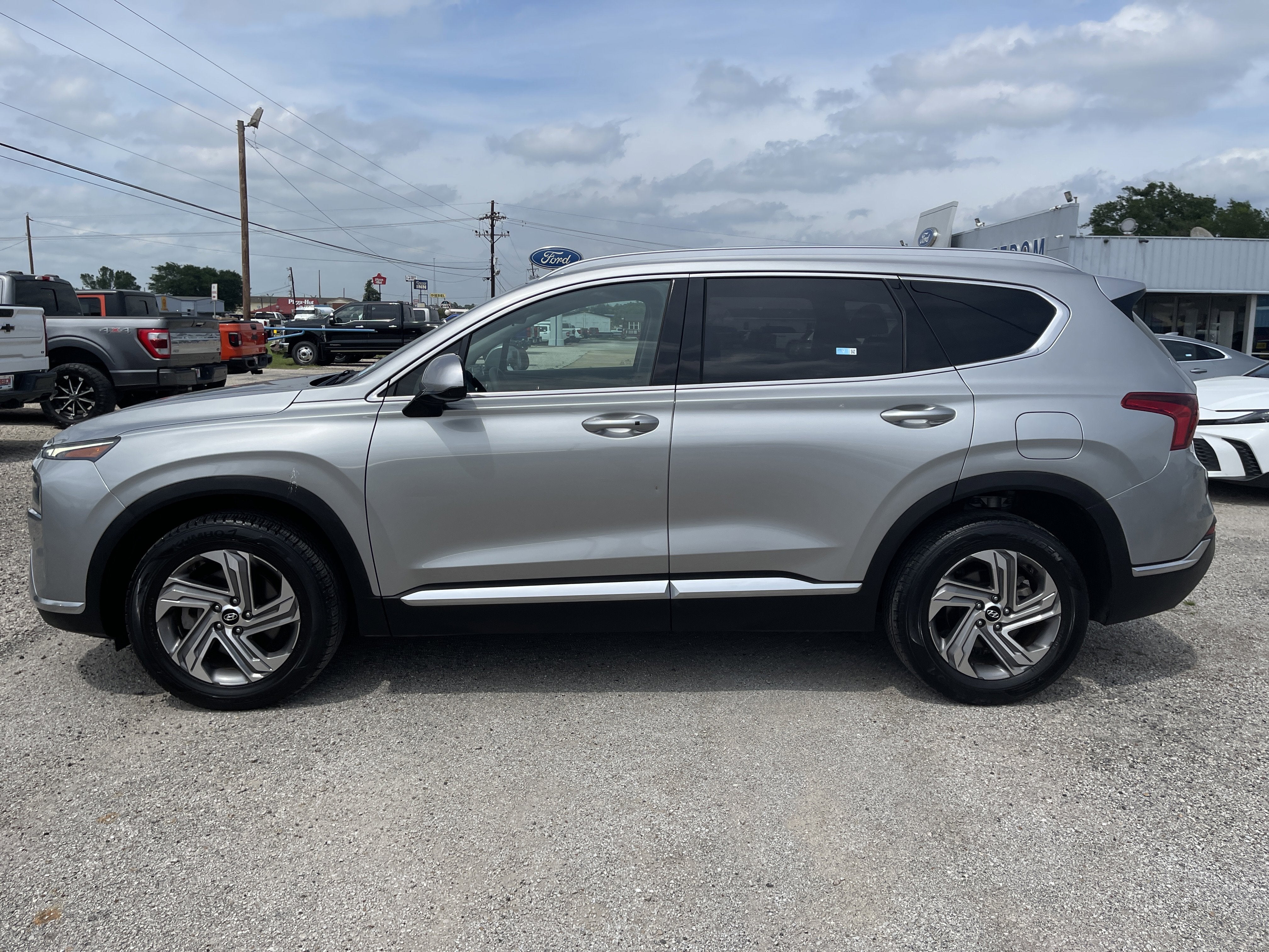 2022 Hyundai Santa Fe SEL