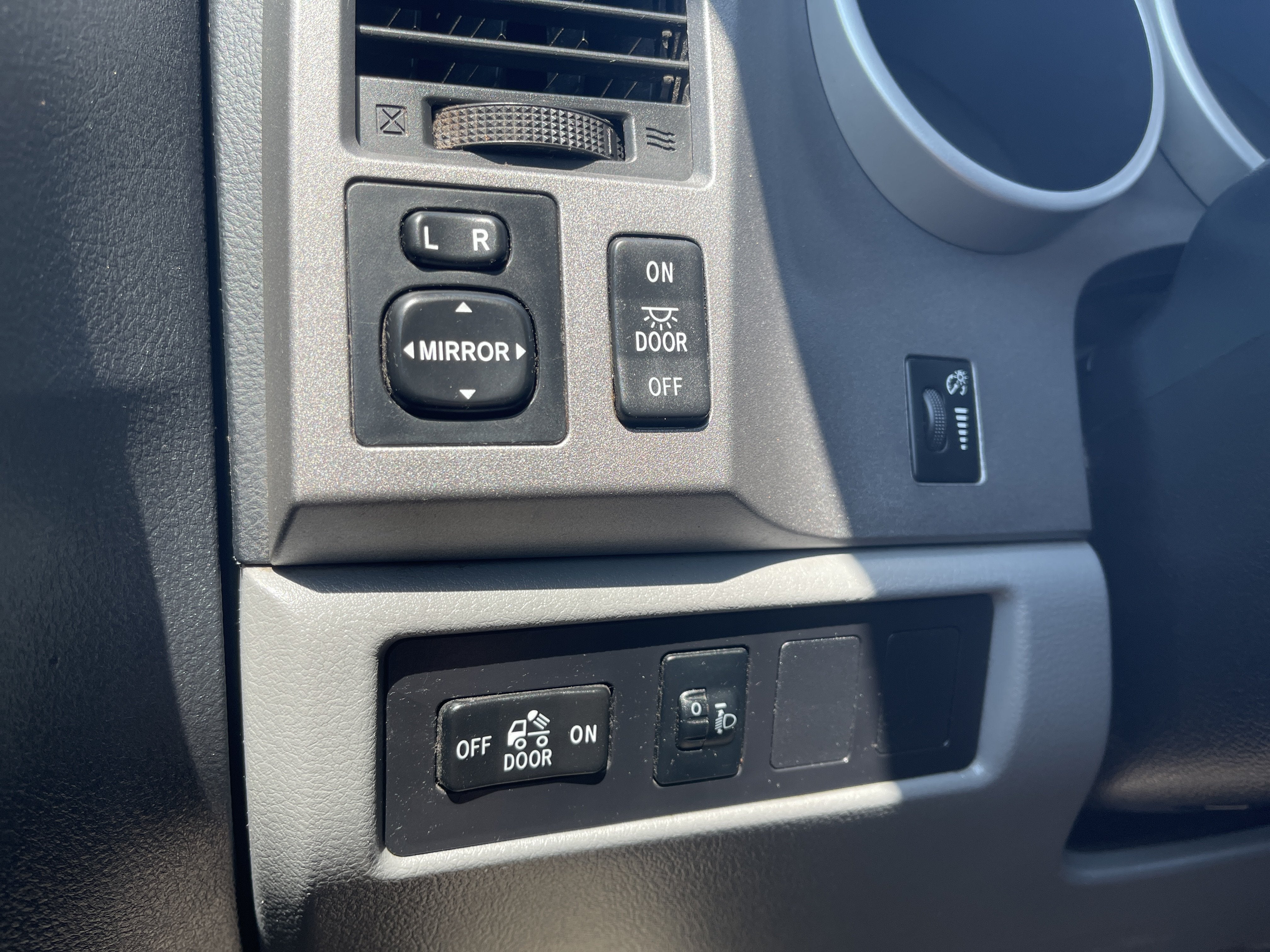 2011 Toyota Tundra 2WD Truck Grade