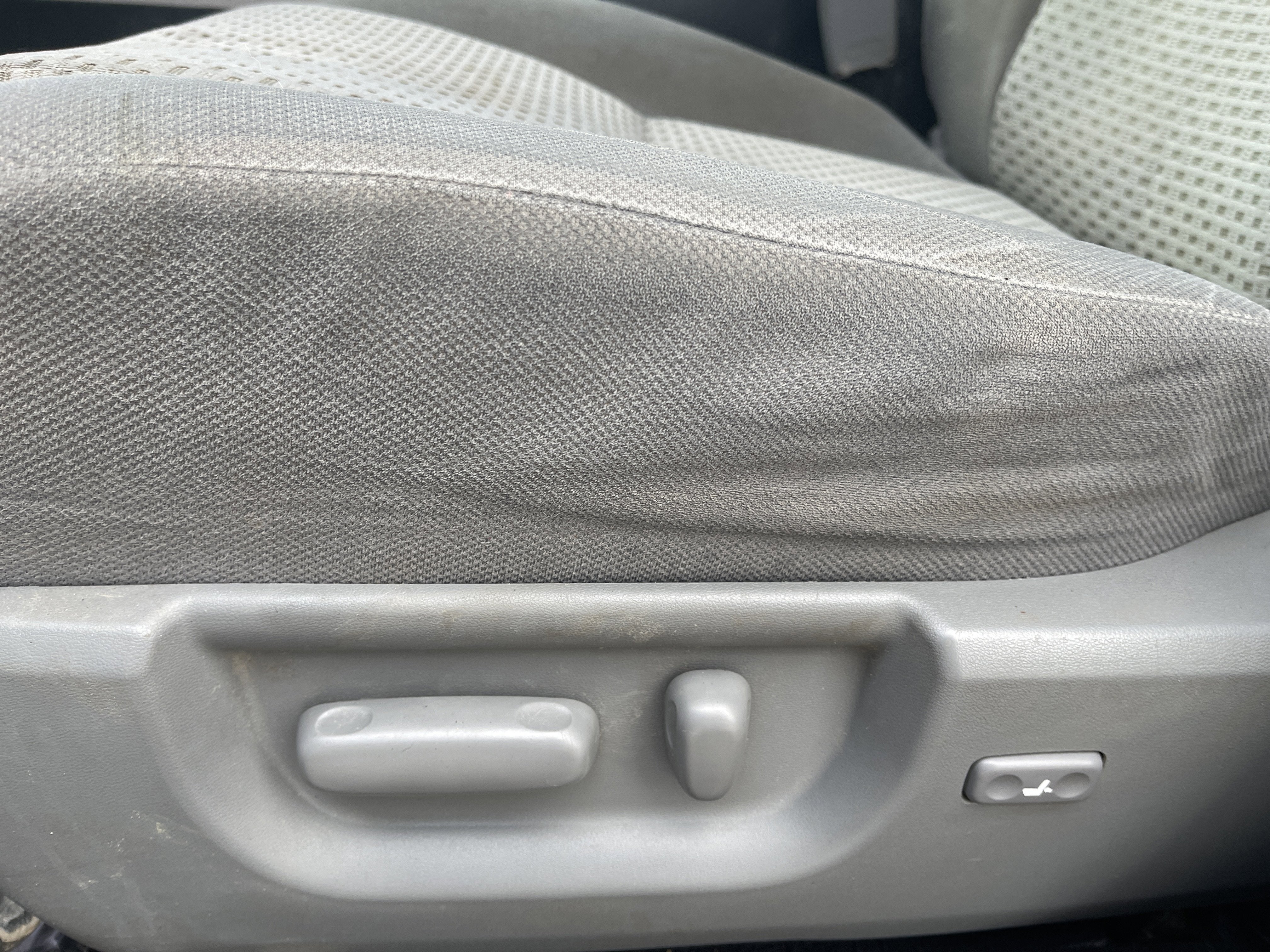 2012 Toyota Tundra 4WD Truck Grade