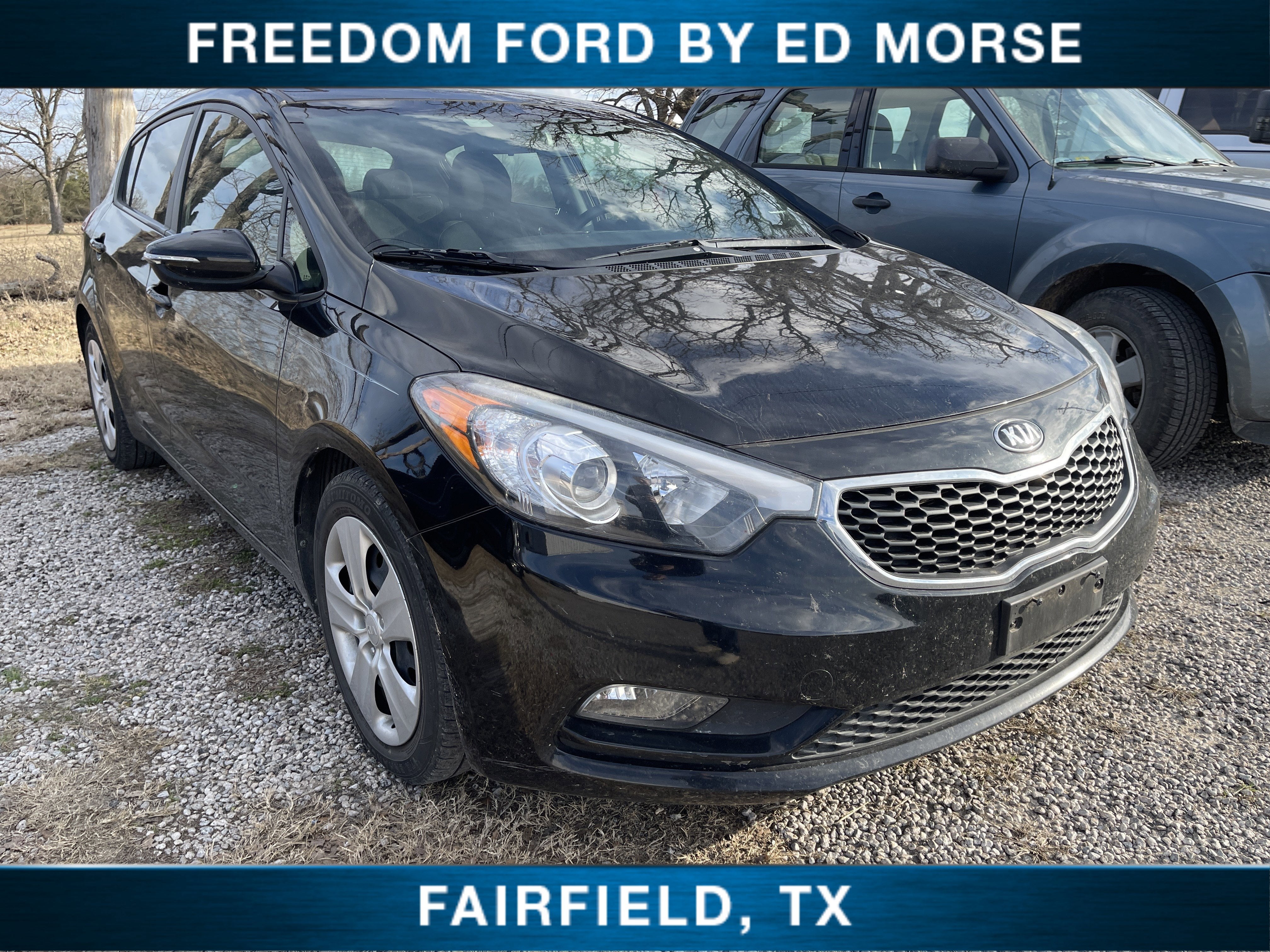 2016 Kia Forte 5-Door LX