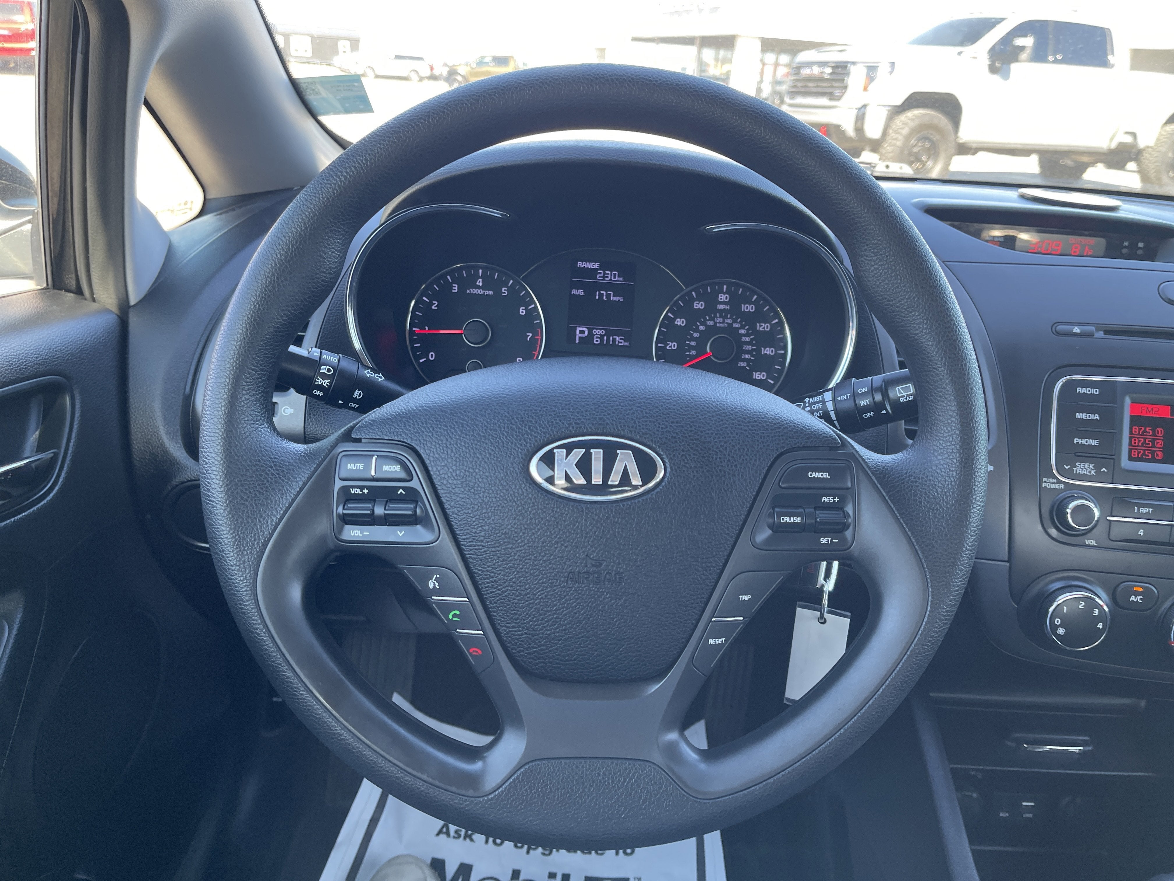2016 Kia Forte 5-Door LX