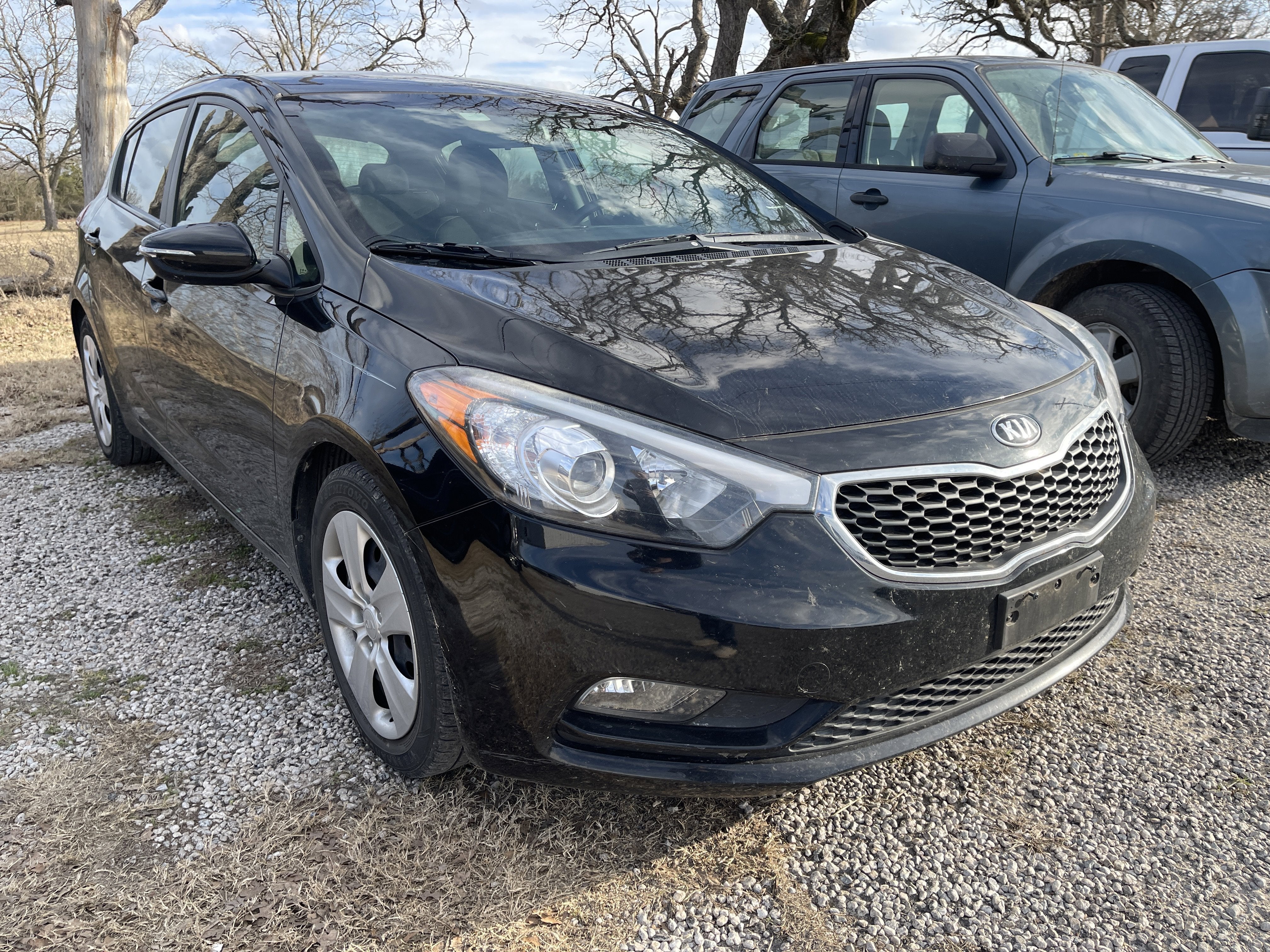 2016 Kia Forte 5-Door LX