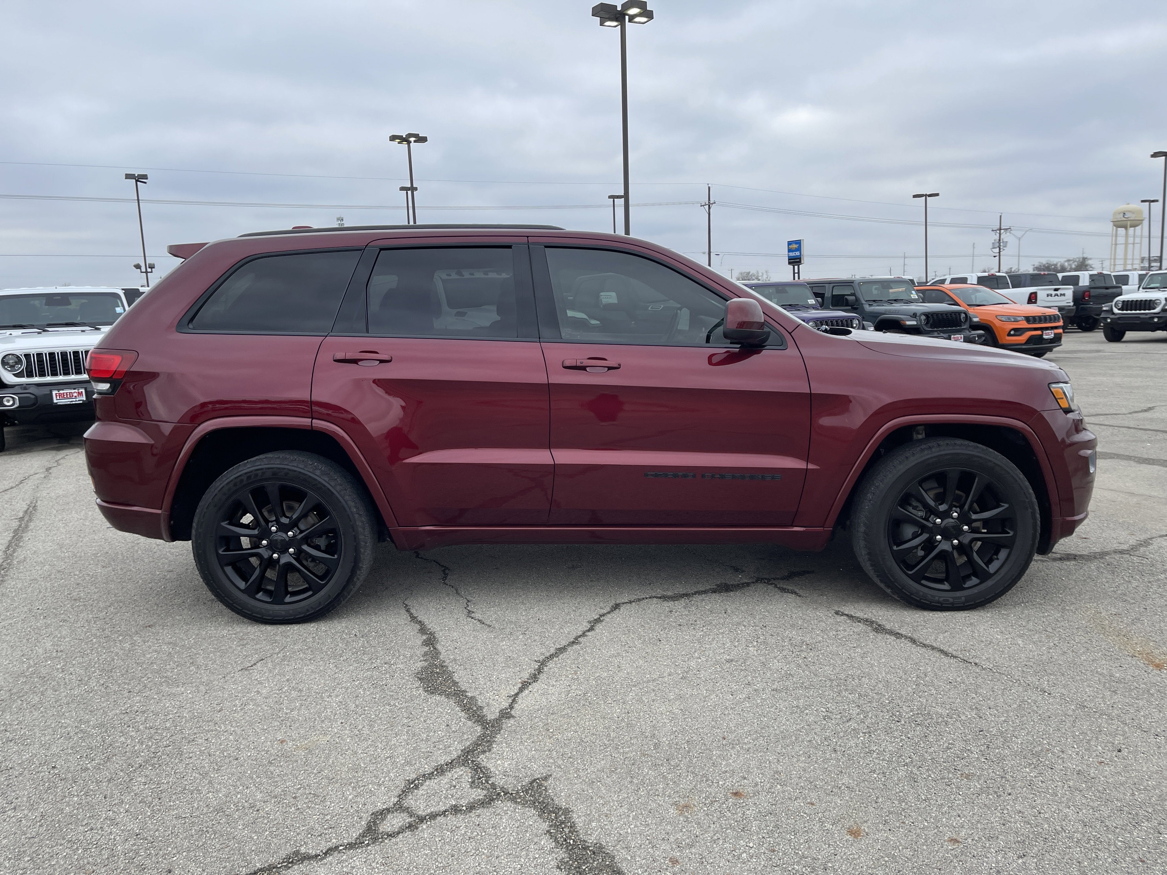 2020 Jeep Grand Cherokee Altitude