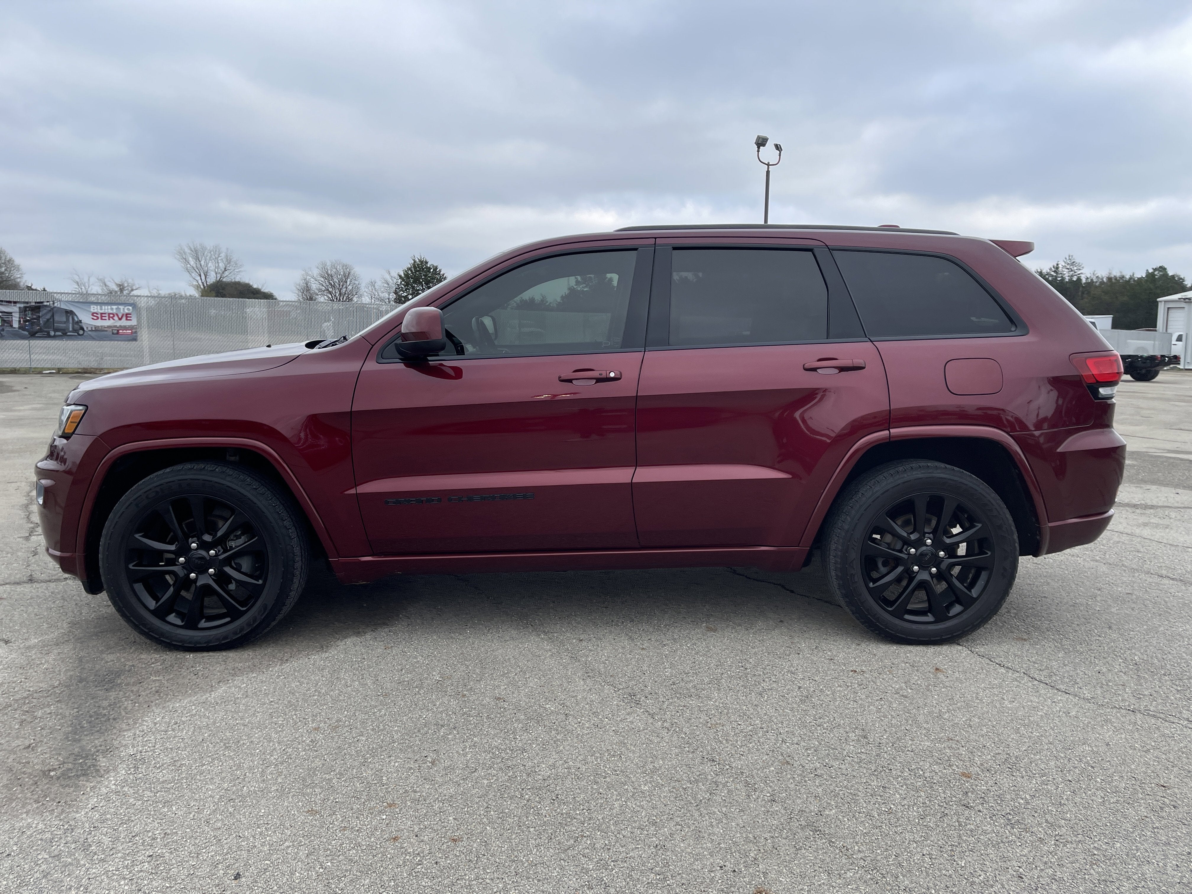 2020 Jeep Grand Cherokee Altitude