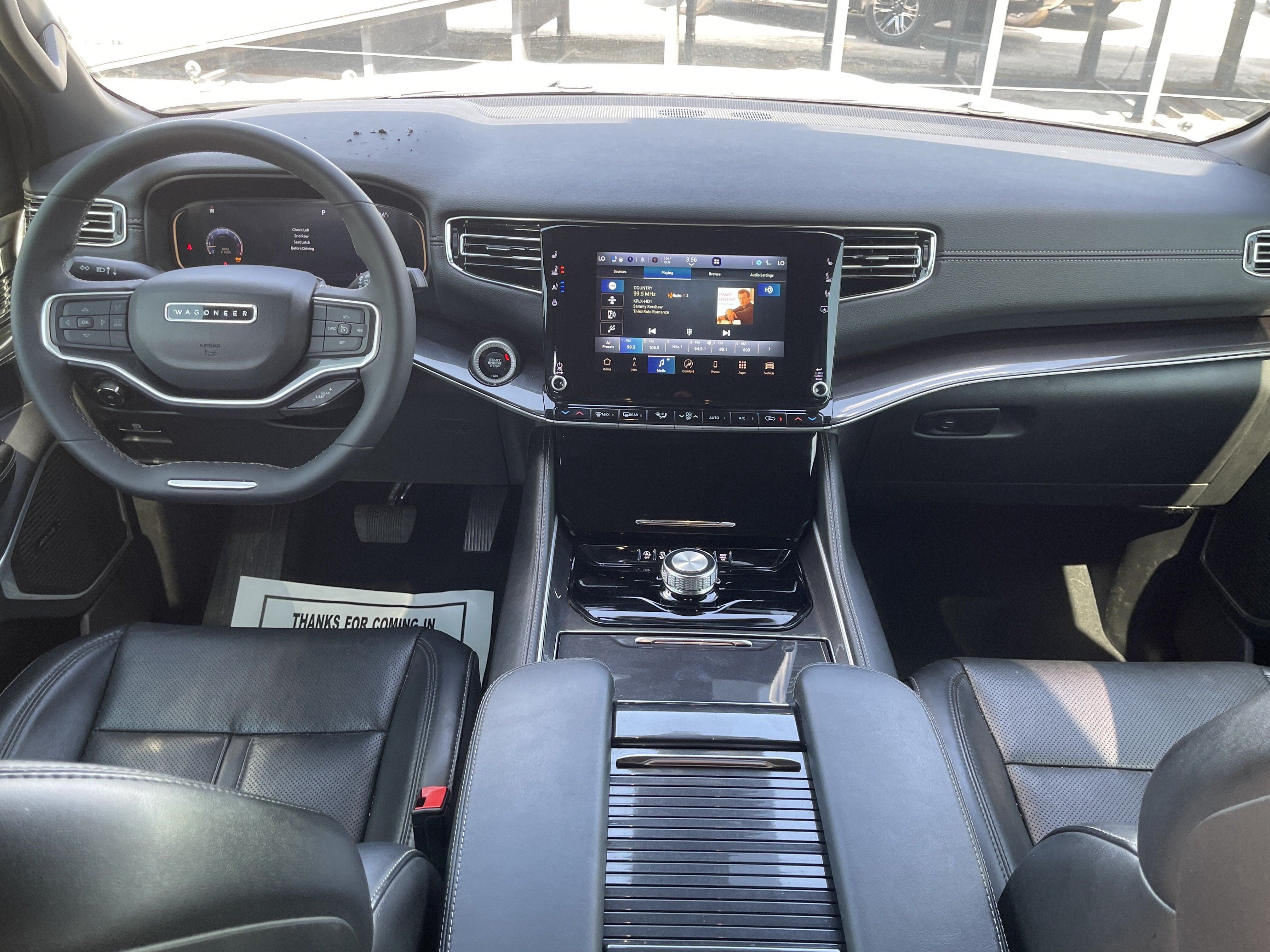2023 Jeep Wagoneer Base