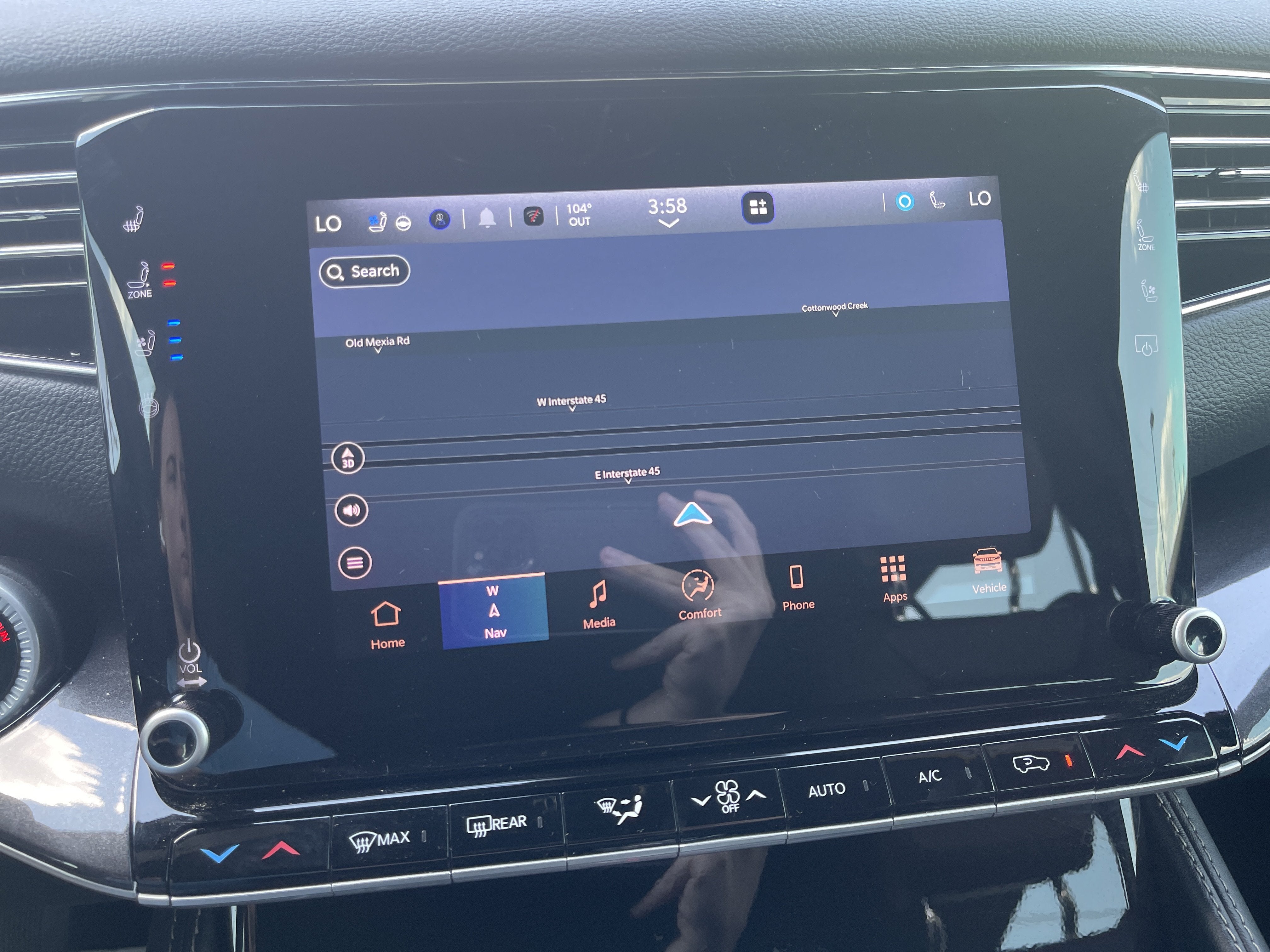 2023 Jeep Wagoneer Base