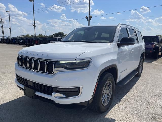 2023 Jeep Wagoneer Base