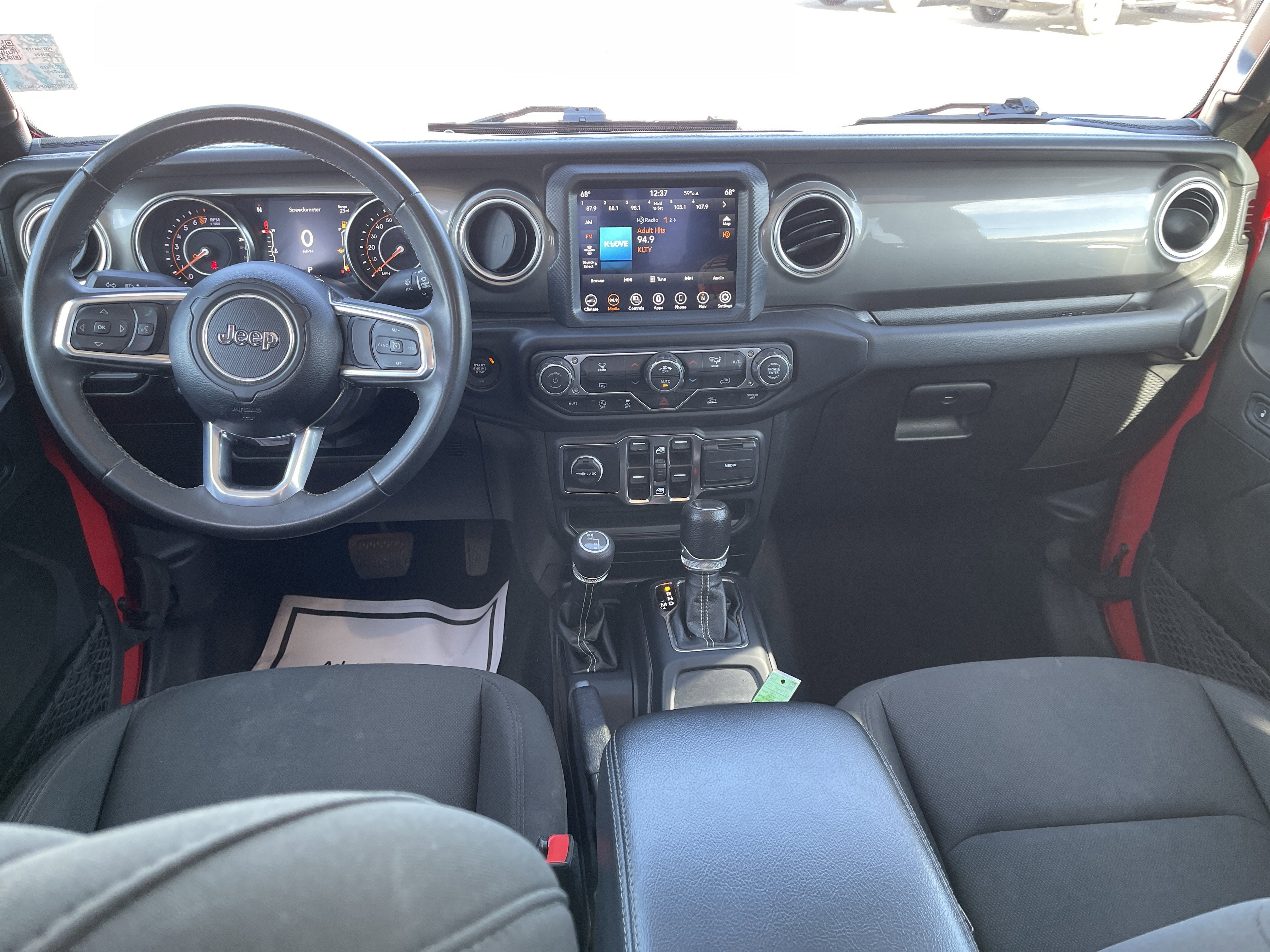 2023 Jeep Gladiator Overland