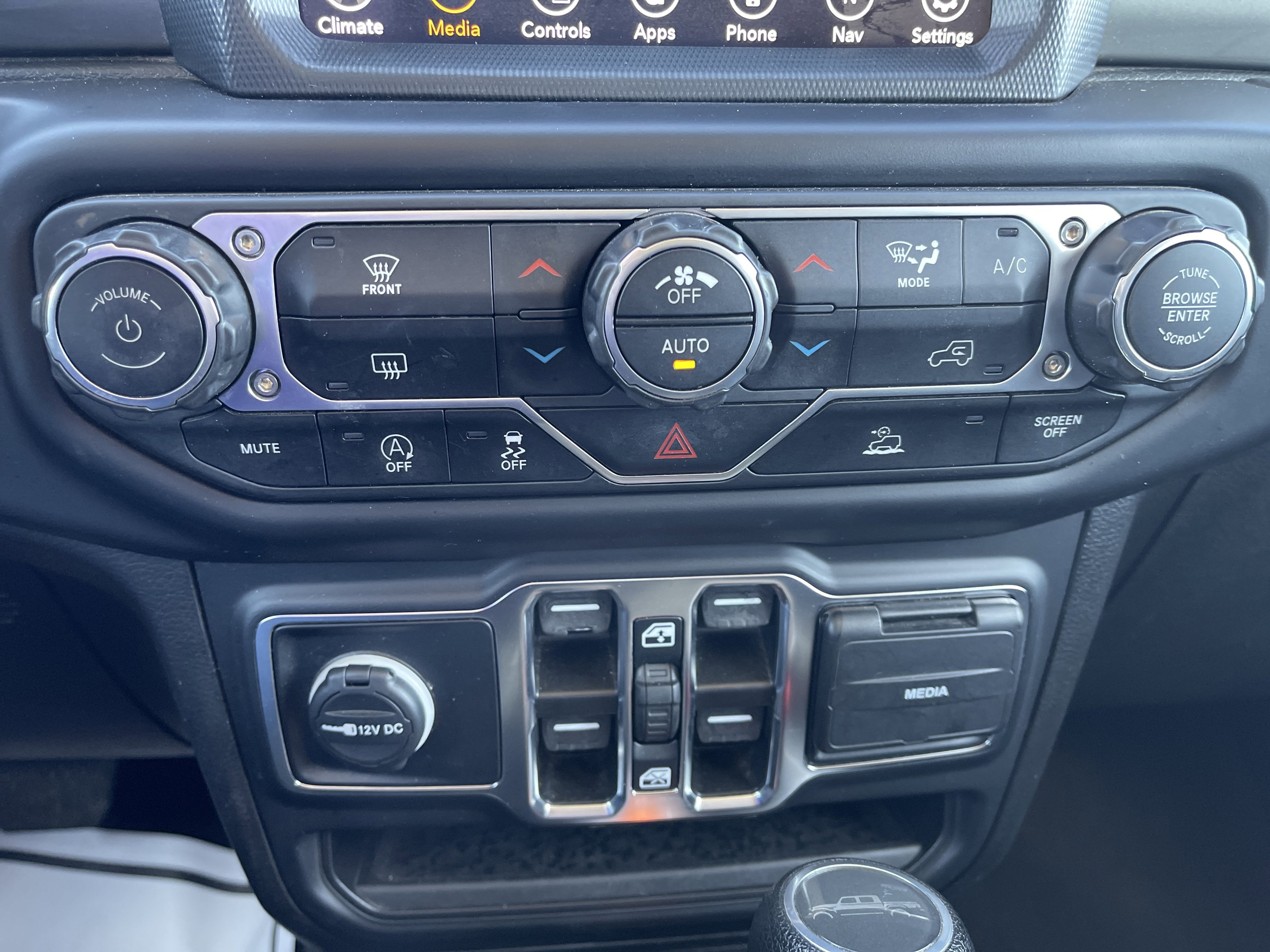 2023 Jeep Gladiator Overland